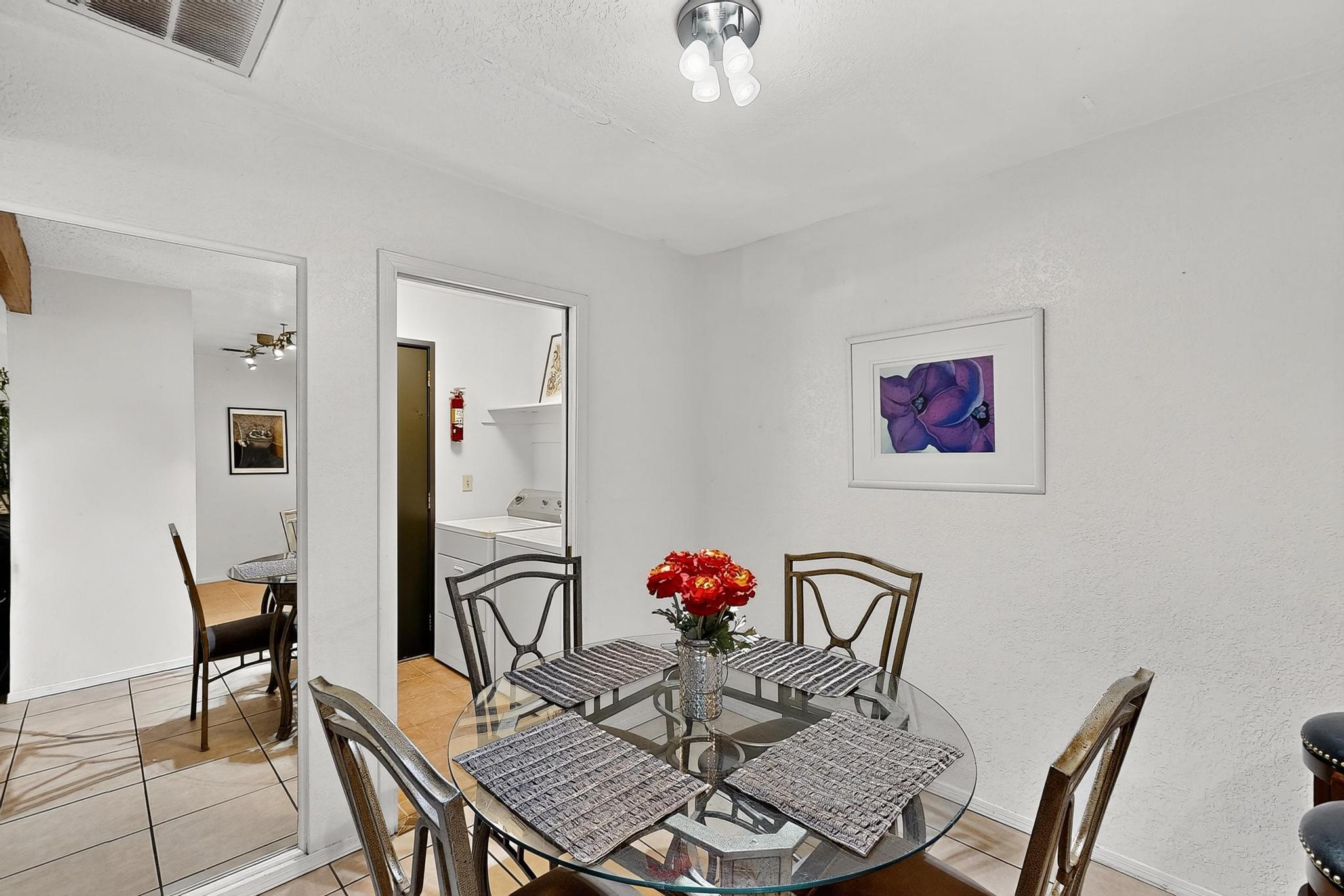 2900 Vista Del Rey NE 1-B