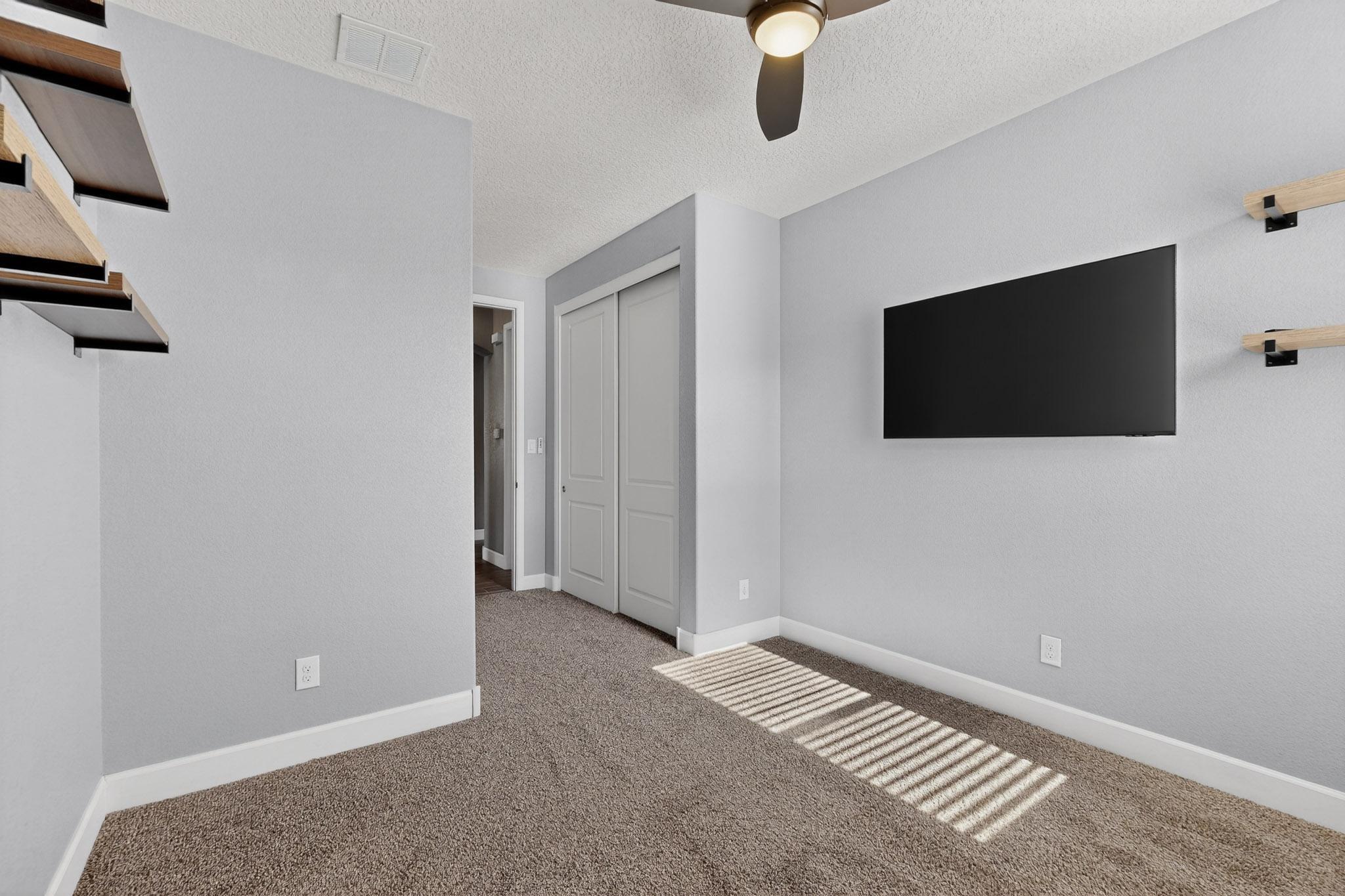 1819 TRUCHAS PEAK Trail NE