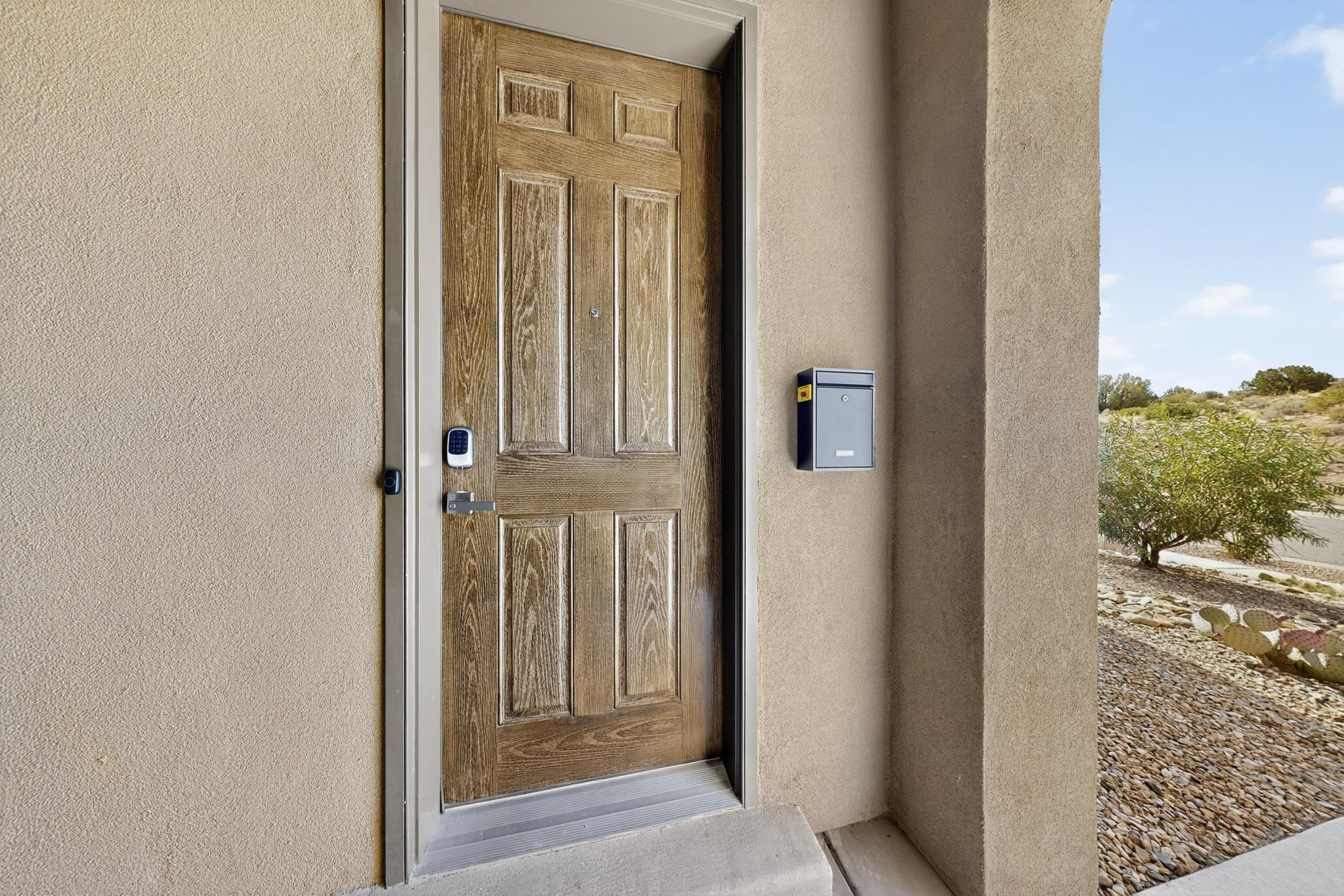 1819 TRUCHAS PEAK Trail NE