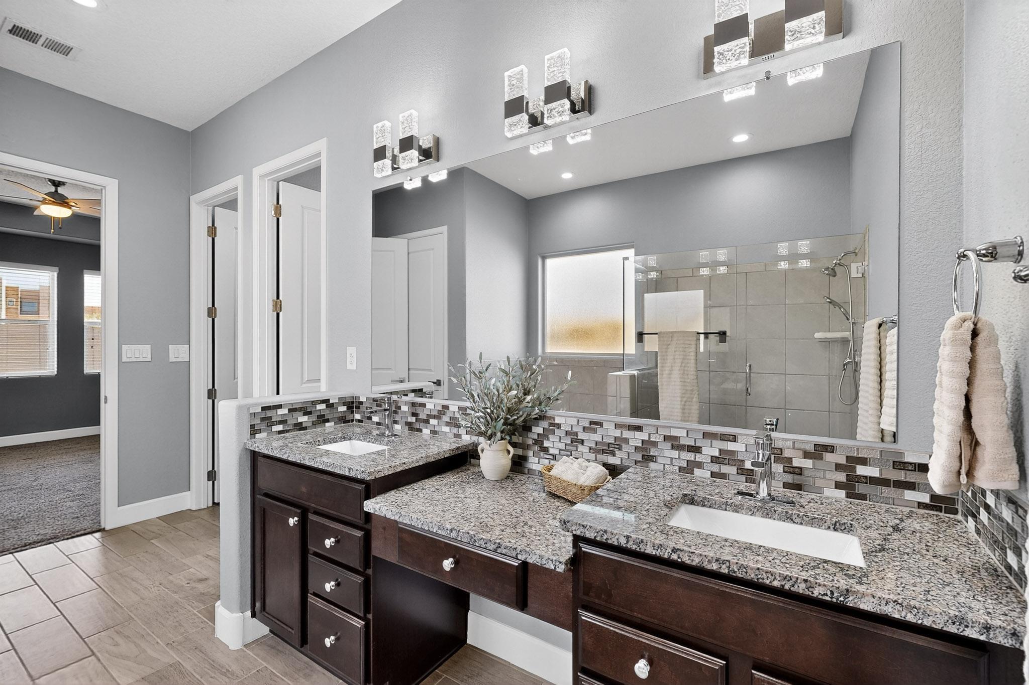 1819 TRUCHAS PEAK Trail NE