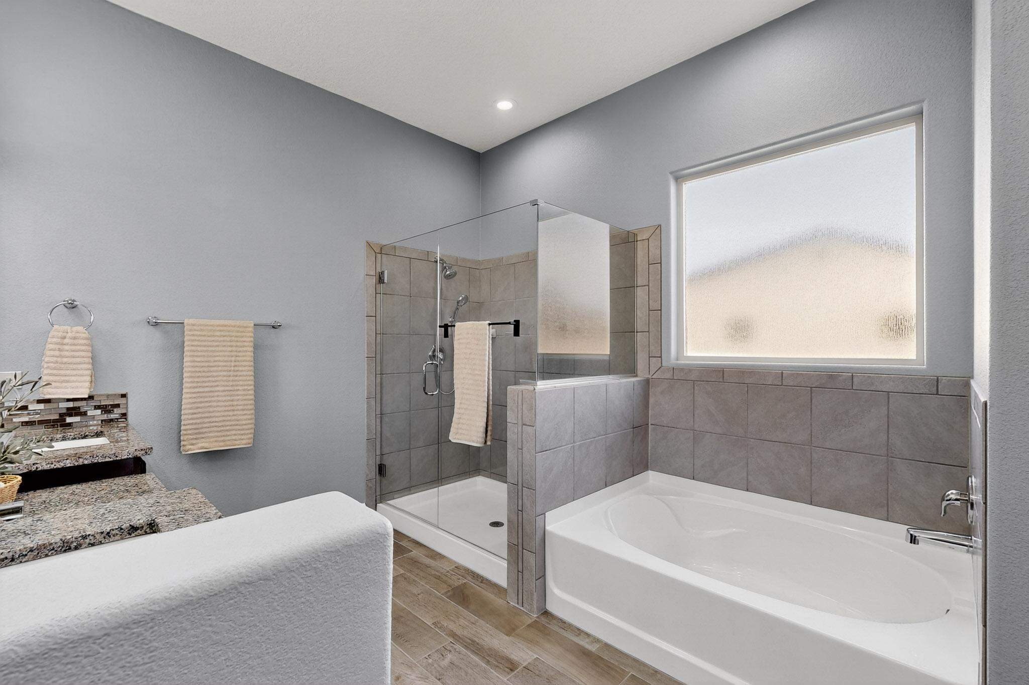 1819 TRUCHAS PEAK Trail NE