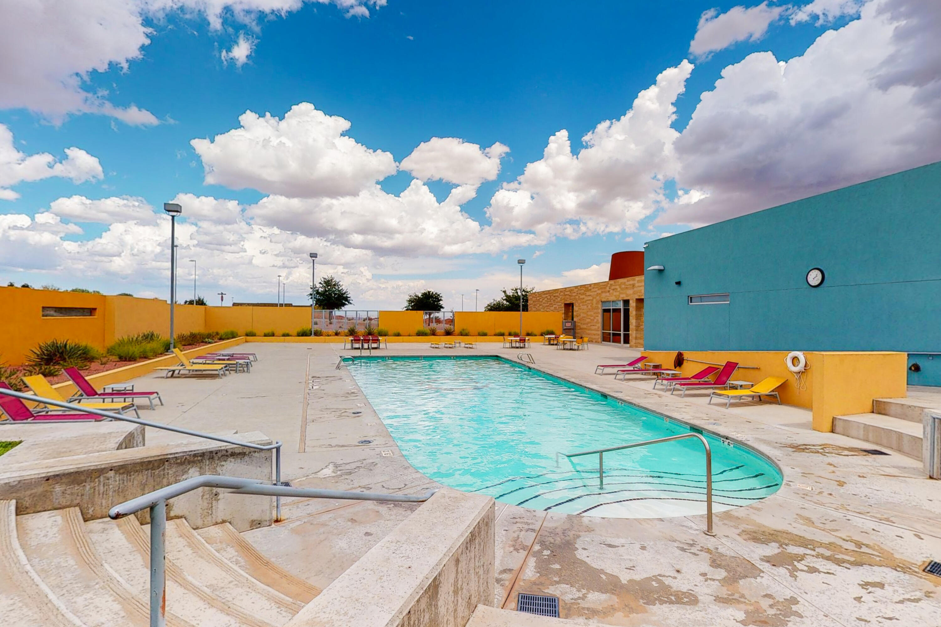 1819 TRUCHAS PEAK Trail NE