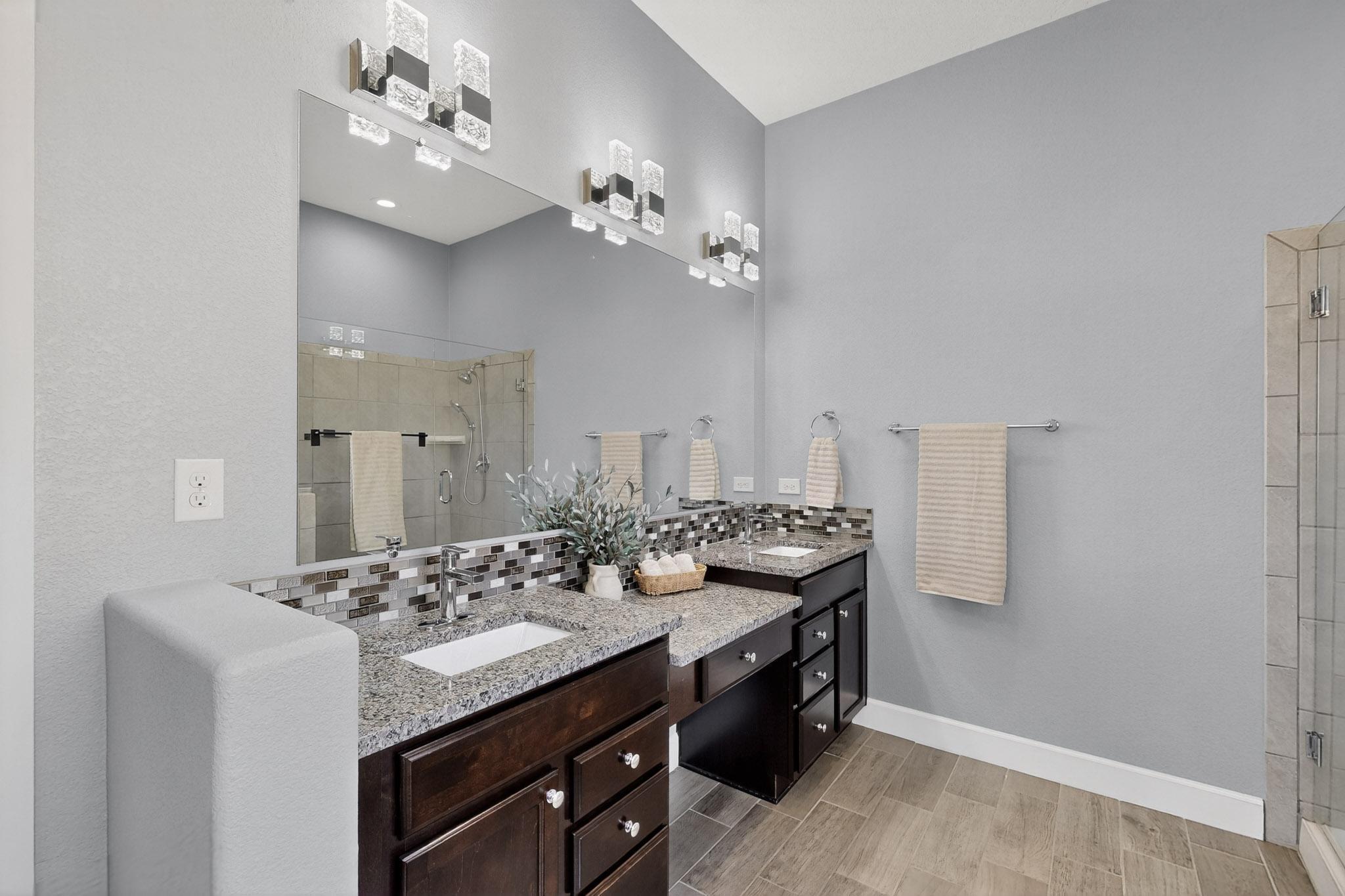 1819 TRUCHAS PEAK Trail NE