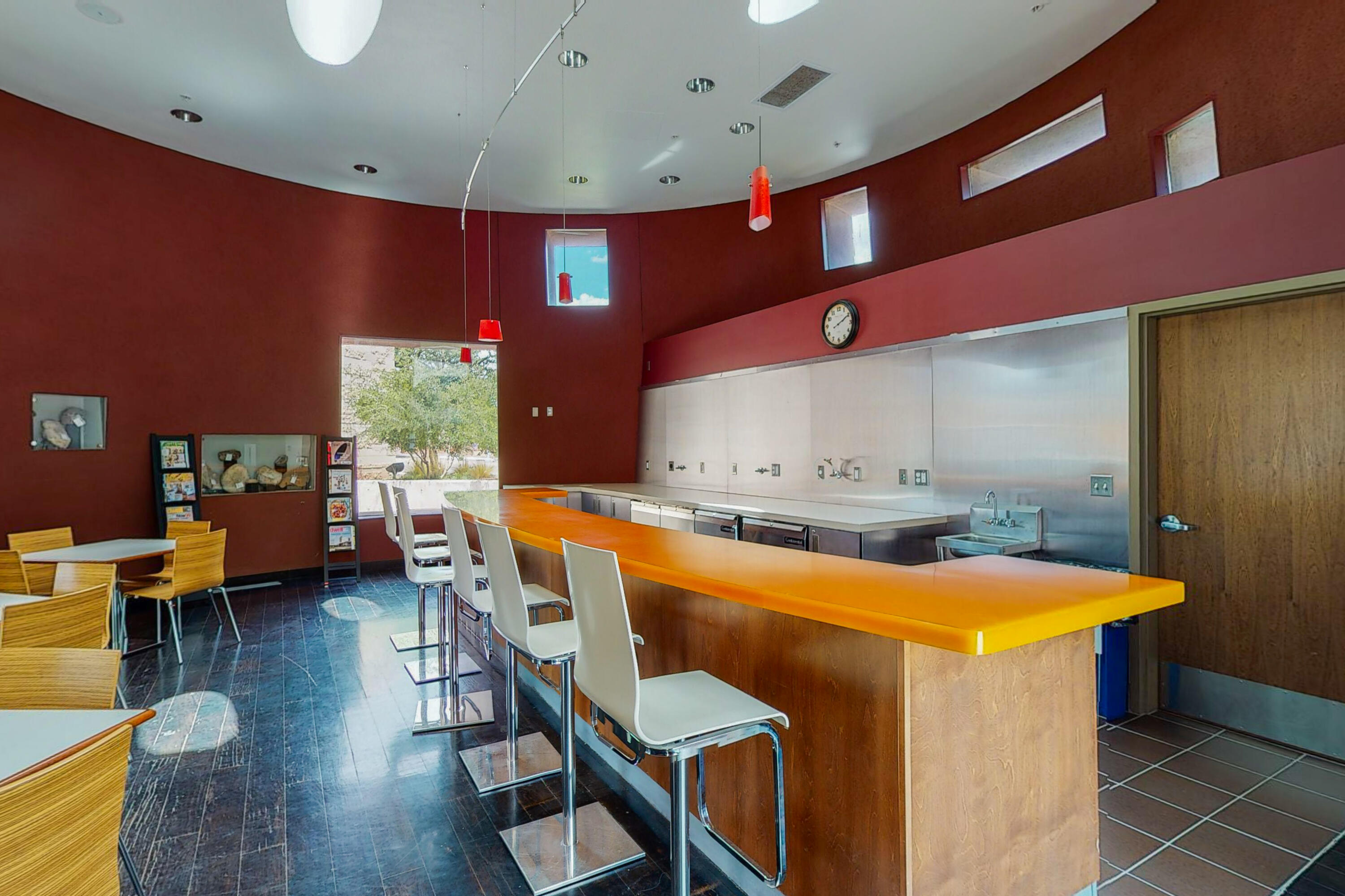 1819 TRUCHAS PEAK Trail NE