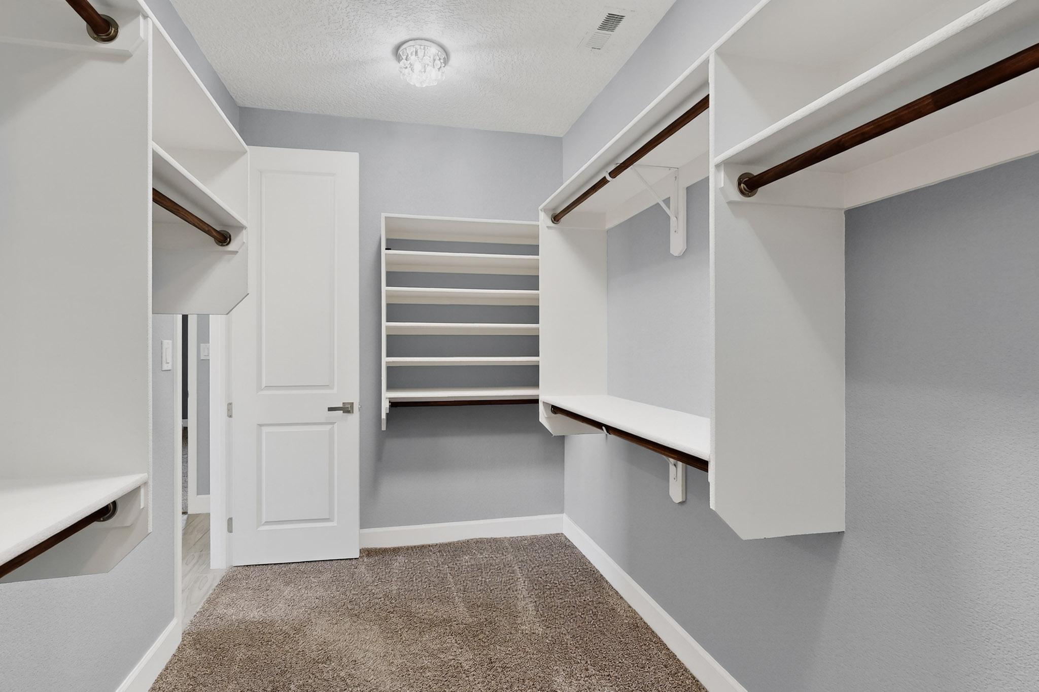 1819 TRUCHAS PEAK Trail NE