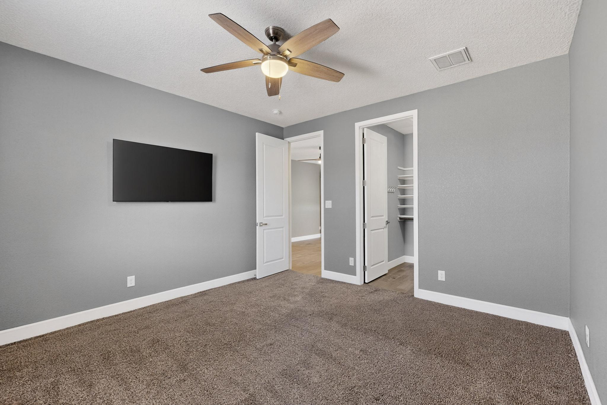 1819 TRUCHAS PEAK Trail NE