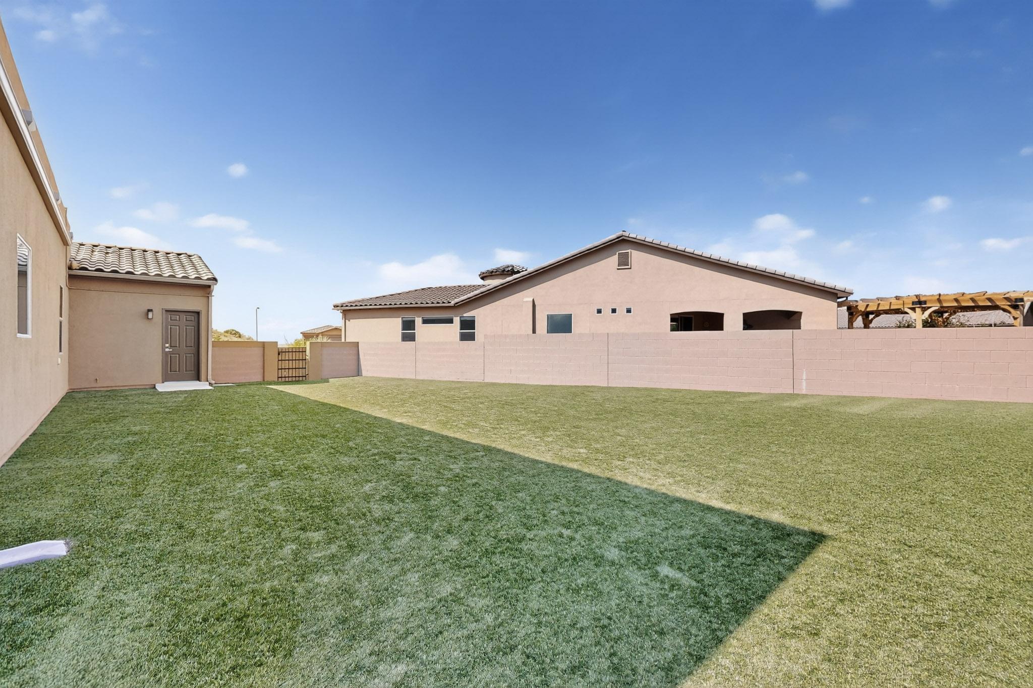 1819 TRUCHAS PEAK Trail NE