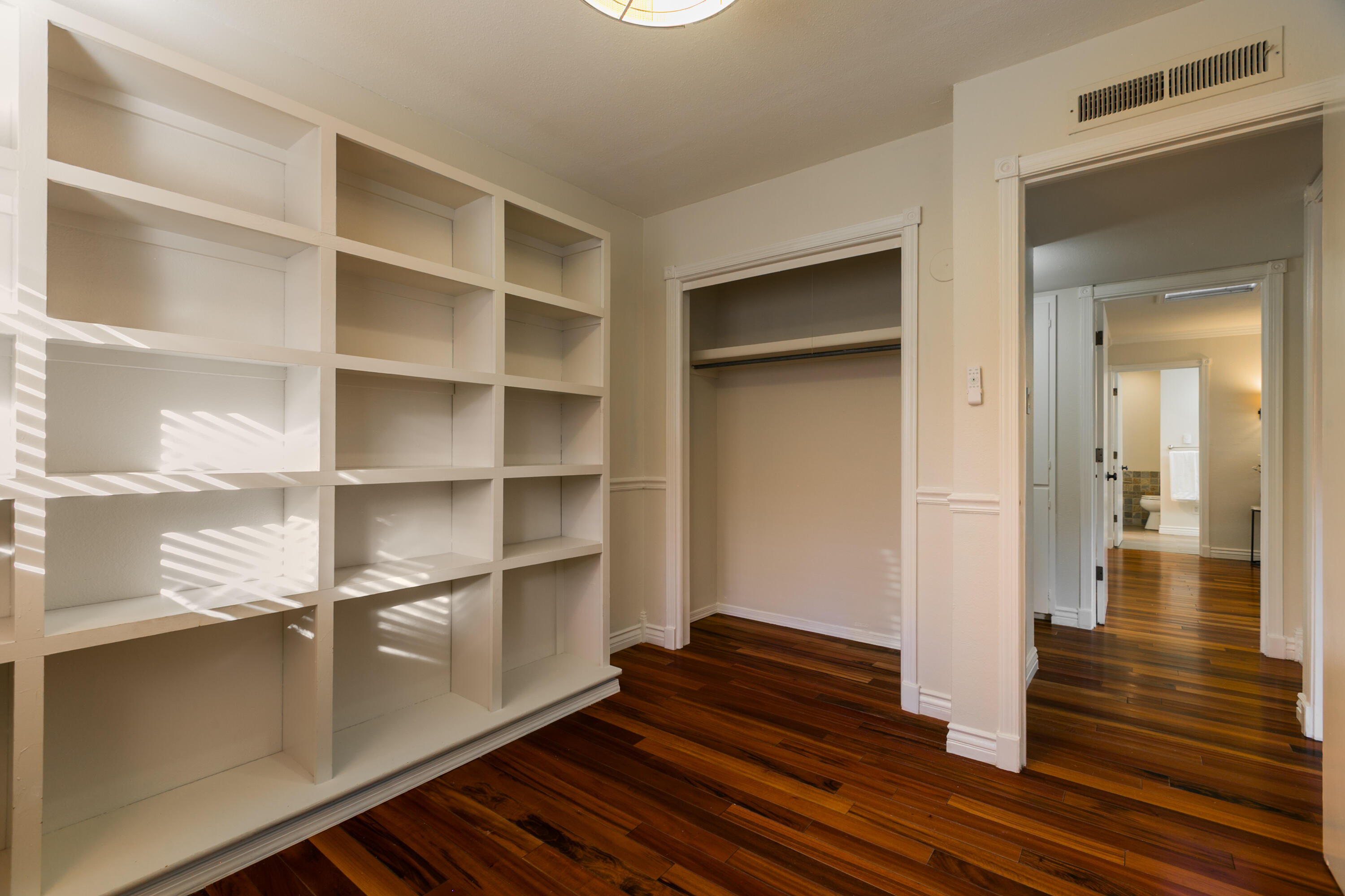 4708 SHERWOOD Street NE