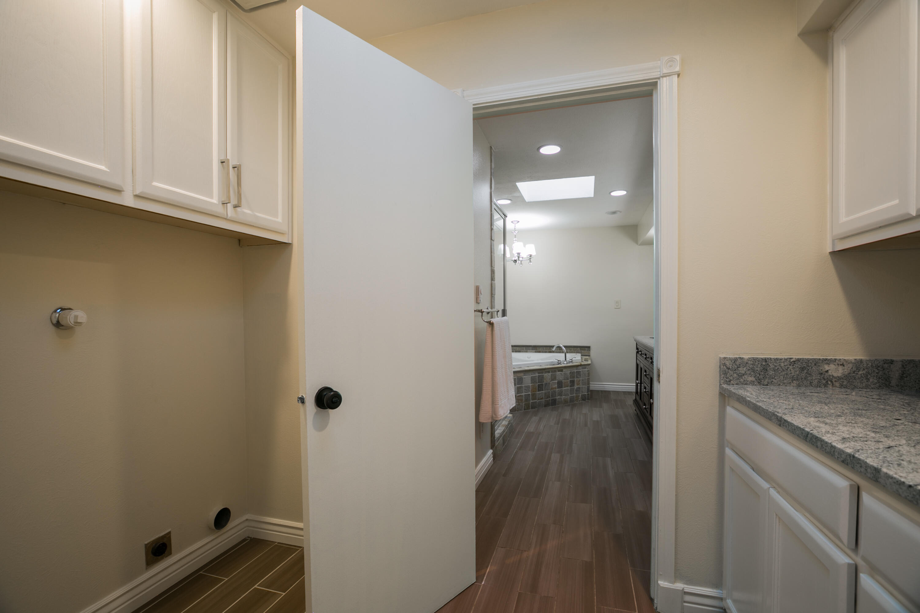 4708 SHERWOOD Street NE