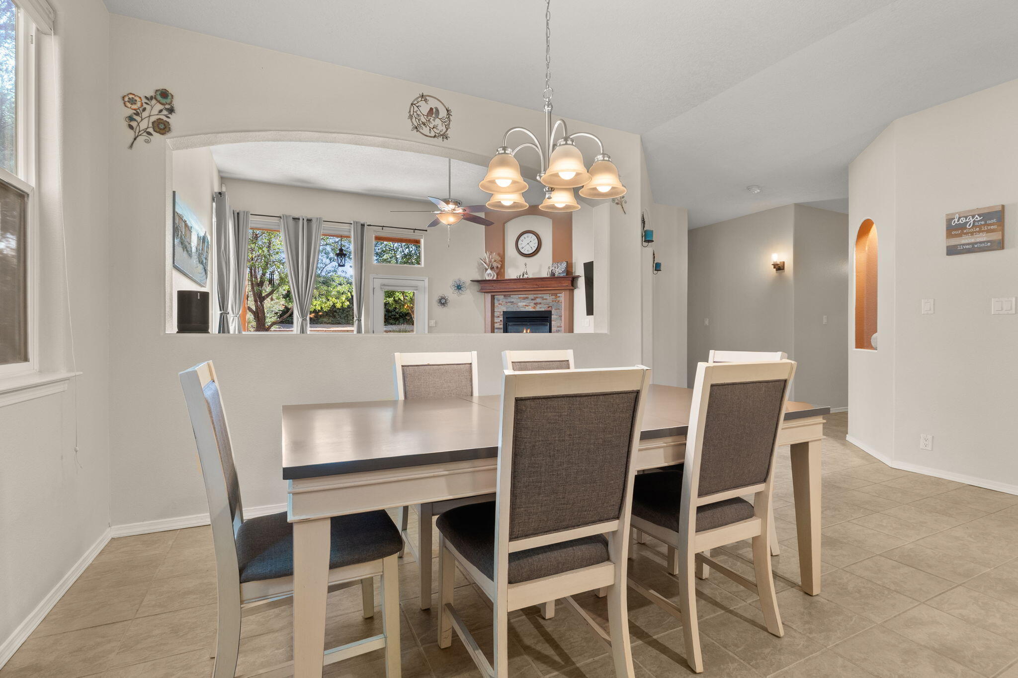 4976 NIGHT HAWK Drive NE