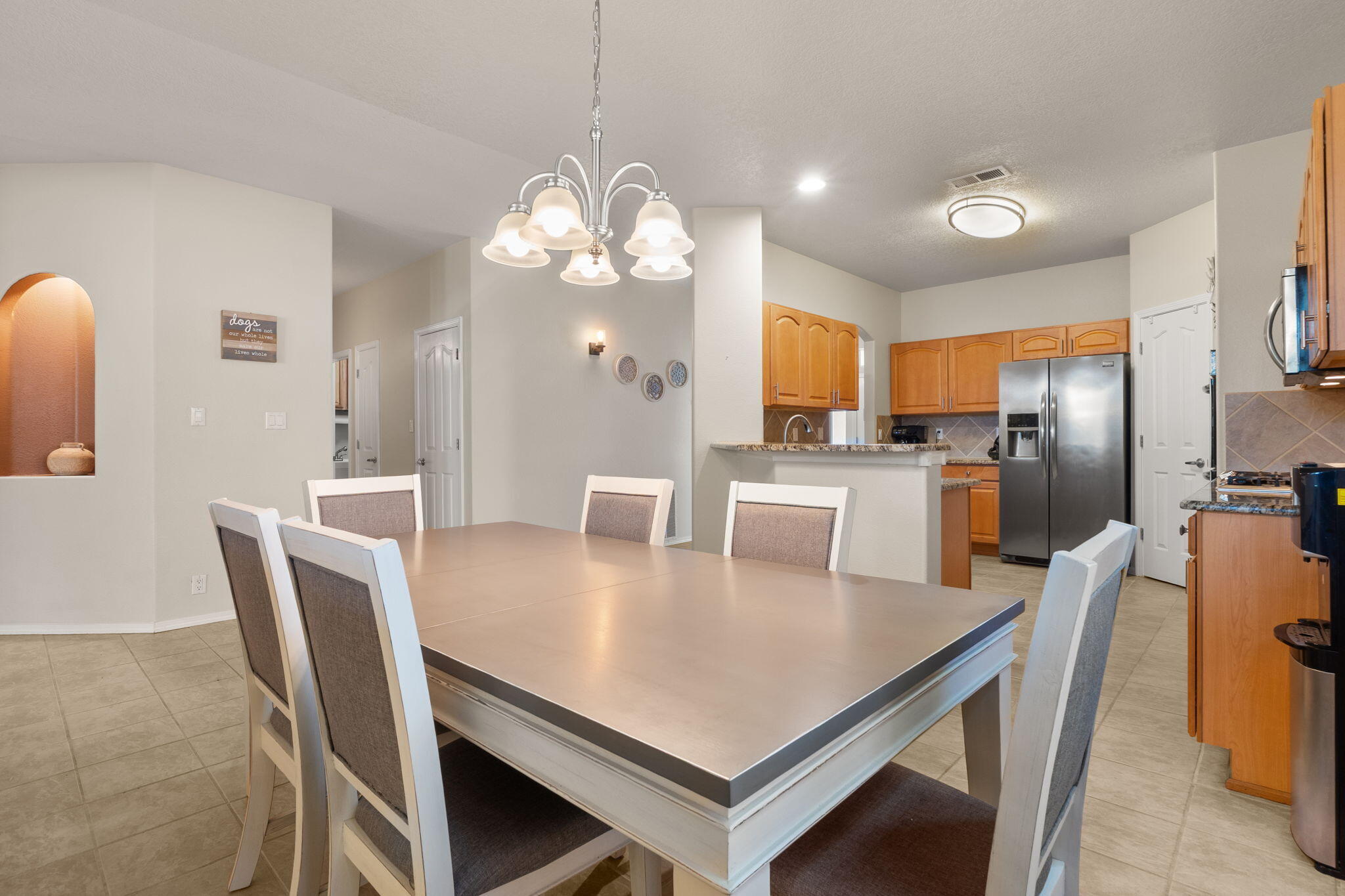 4976 NIGHT HAWK Drive NE