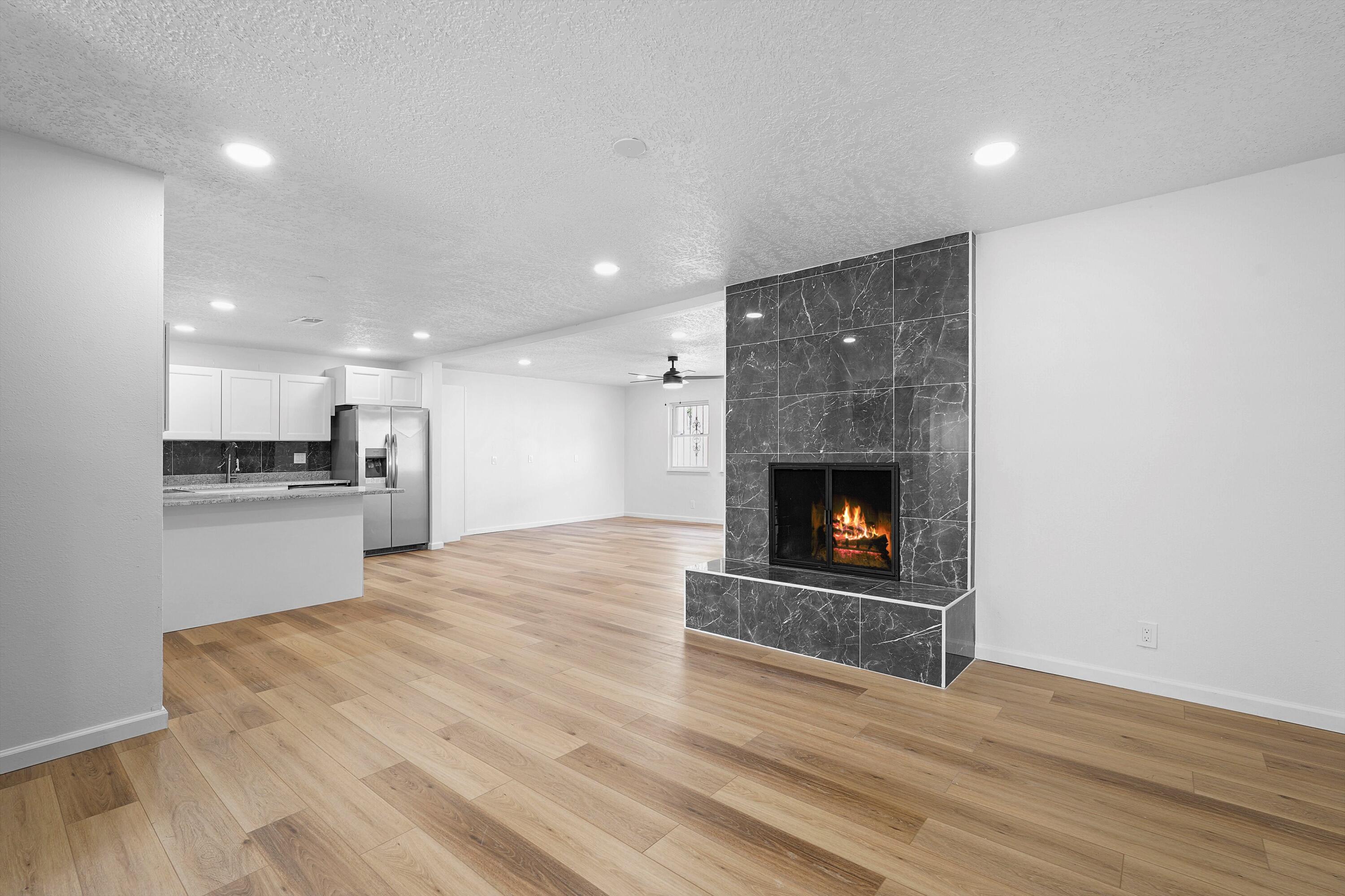 1812 Sandler Court NE