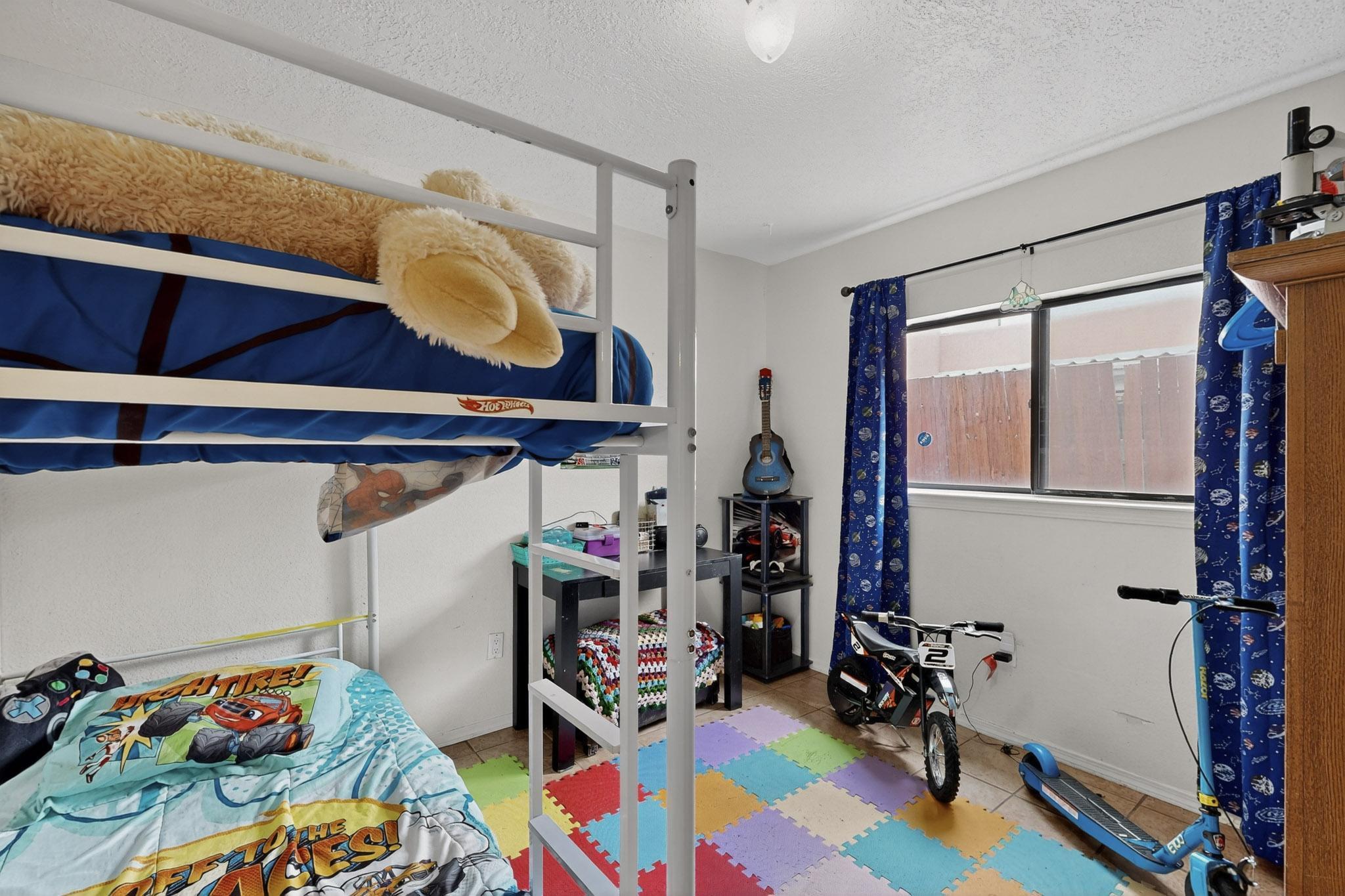 6824 CLEGHORN Road NW