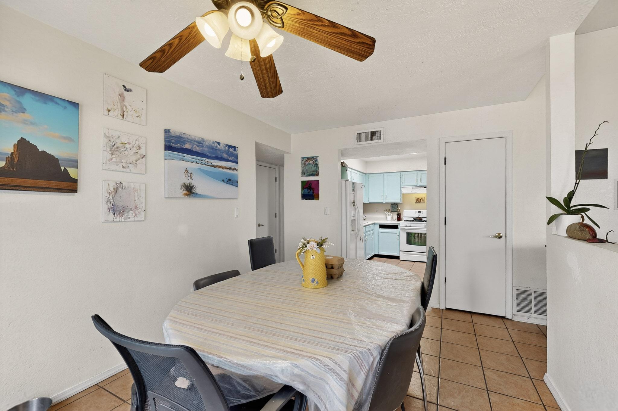 6824 CLEGHORN Road NW