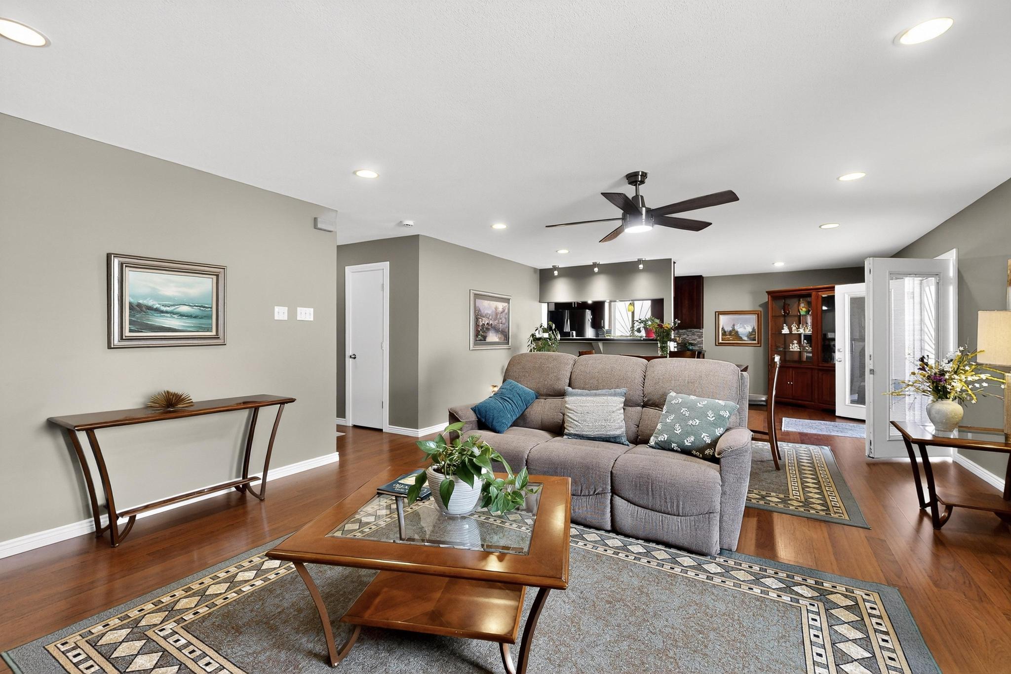 1400 WILLYS KNIGHT Drive NE