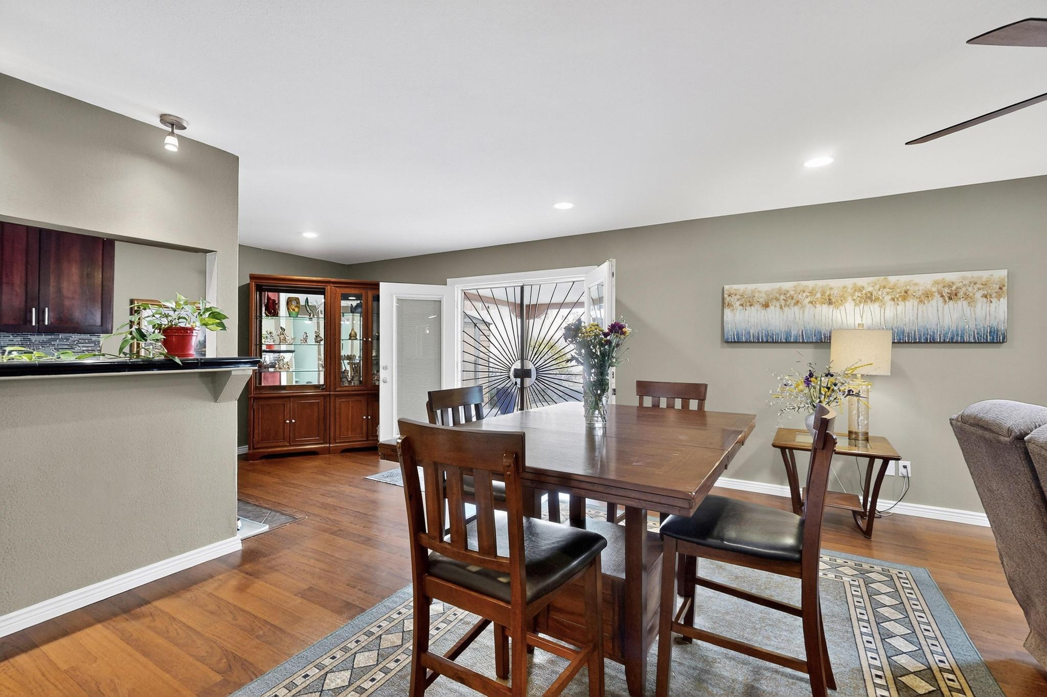 1400 WILLYS KNIGHT Drive NE