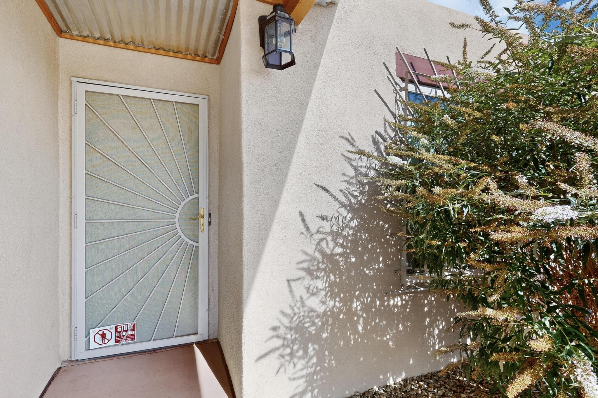 1400 WILLYS KNIGHT Drive NE