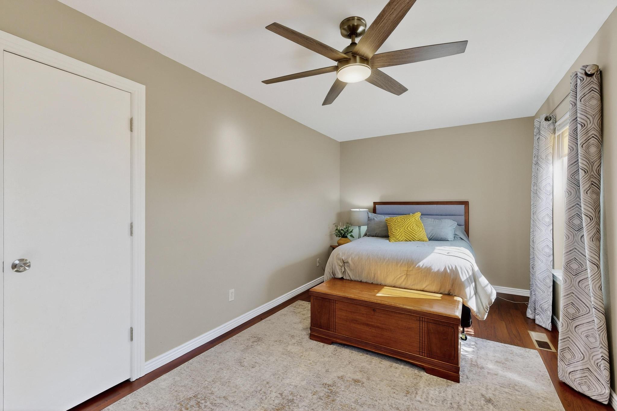 1400 WILLYS KNIGHT Drive NE