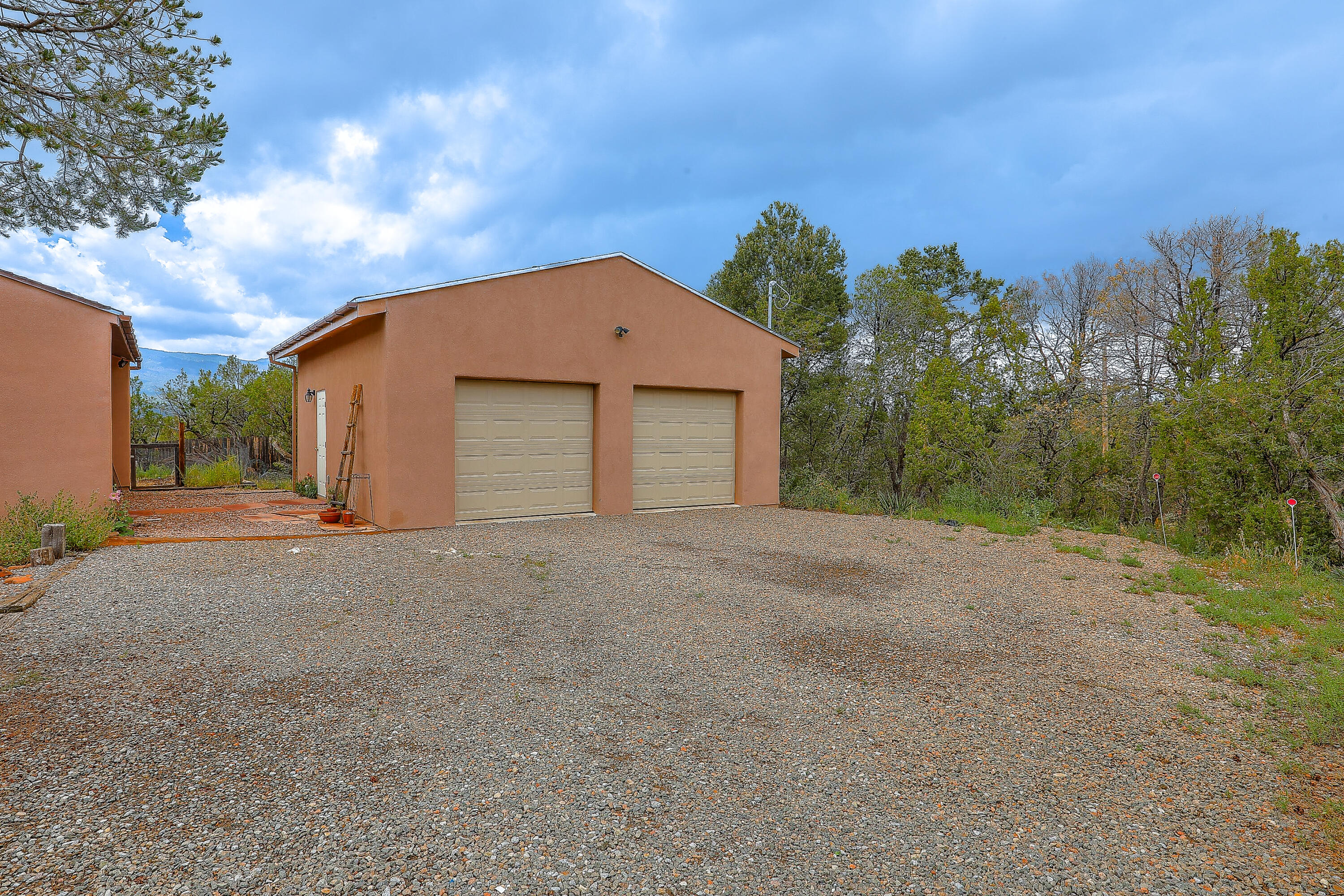 62 GEER Road