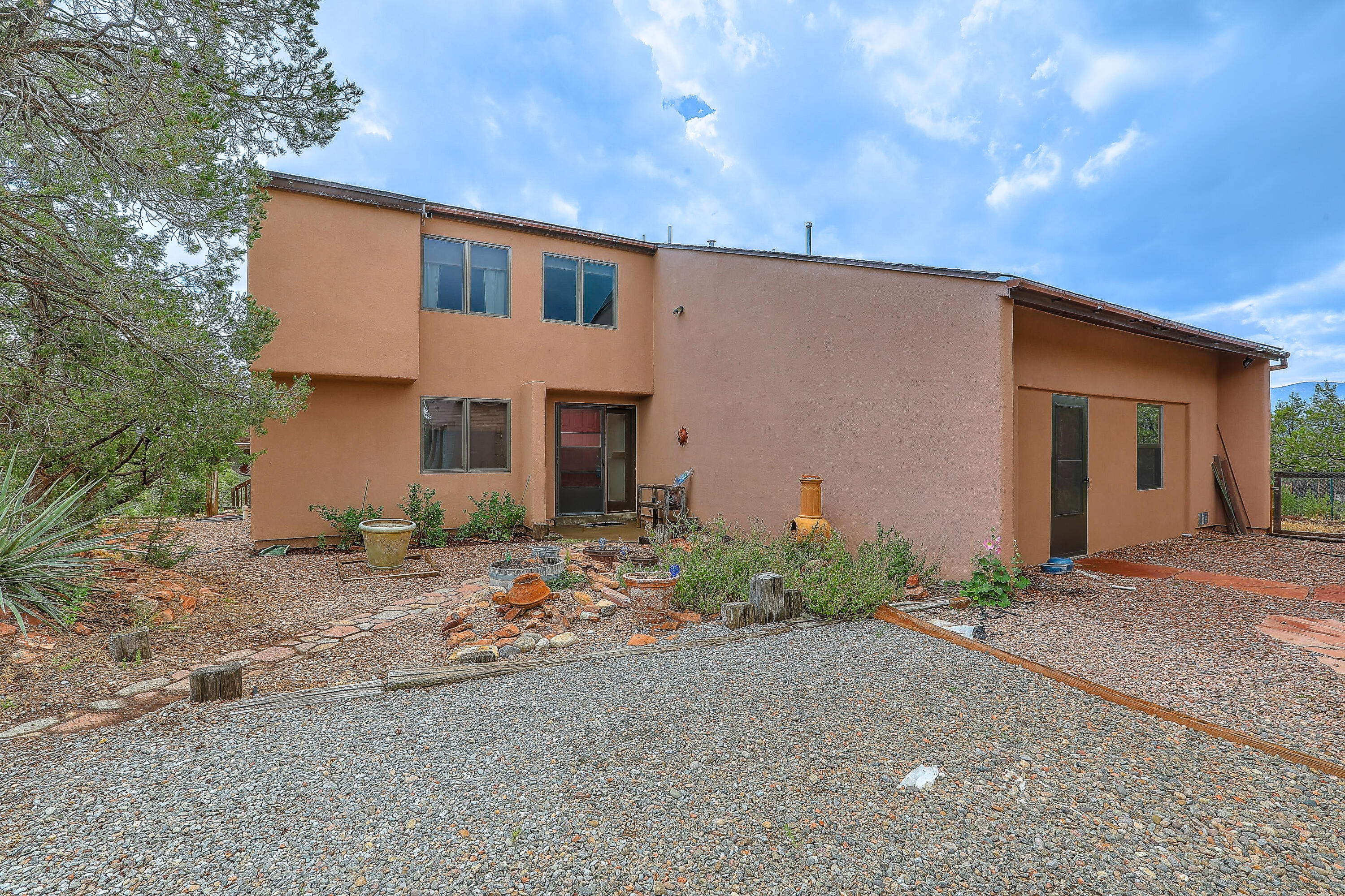 62 GEER Road