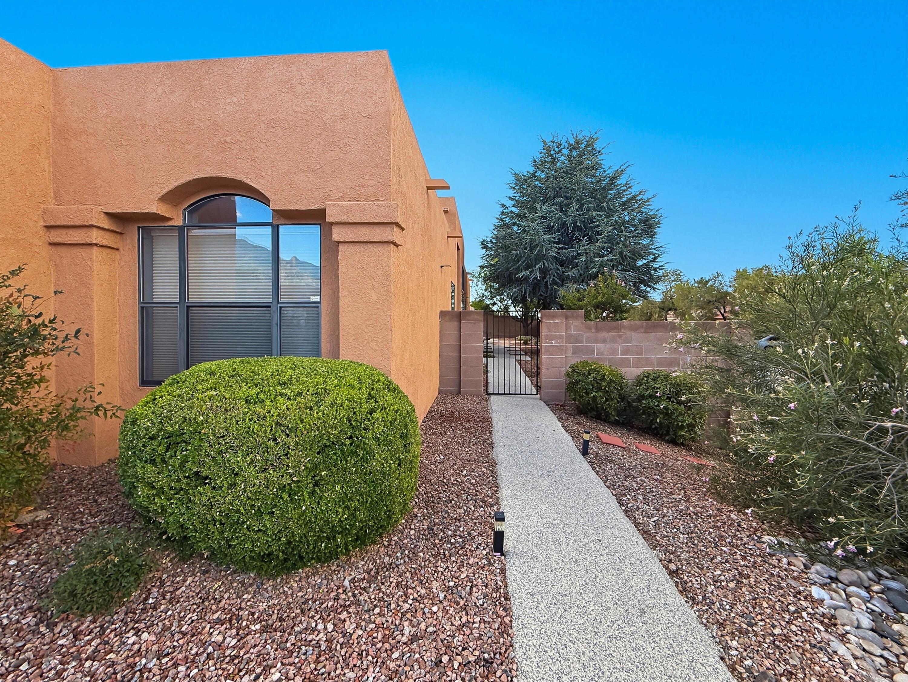 2141 COYOTE WILLOW Avenue NE