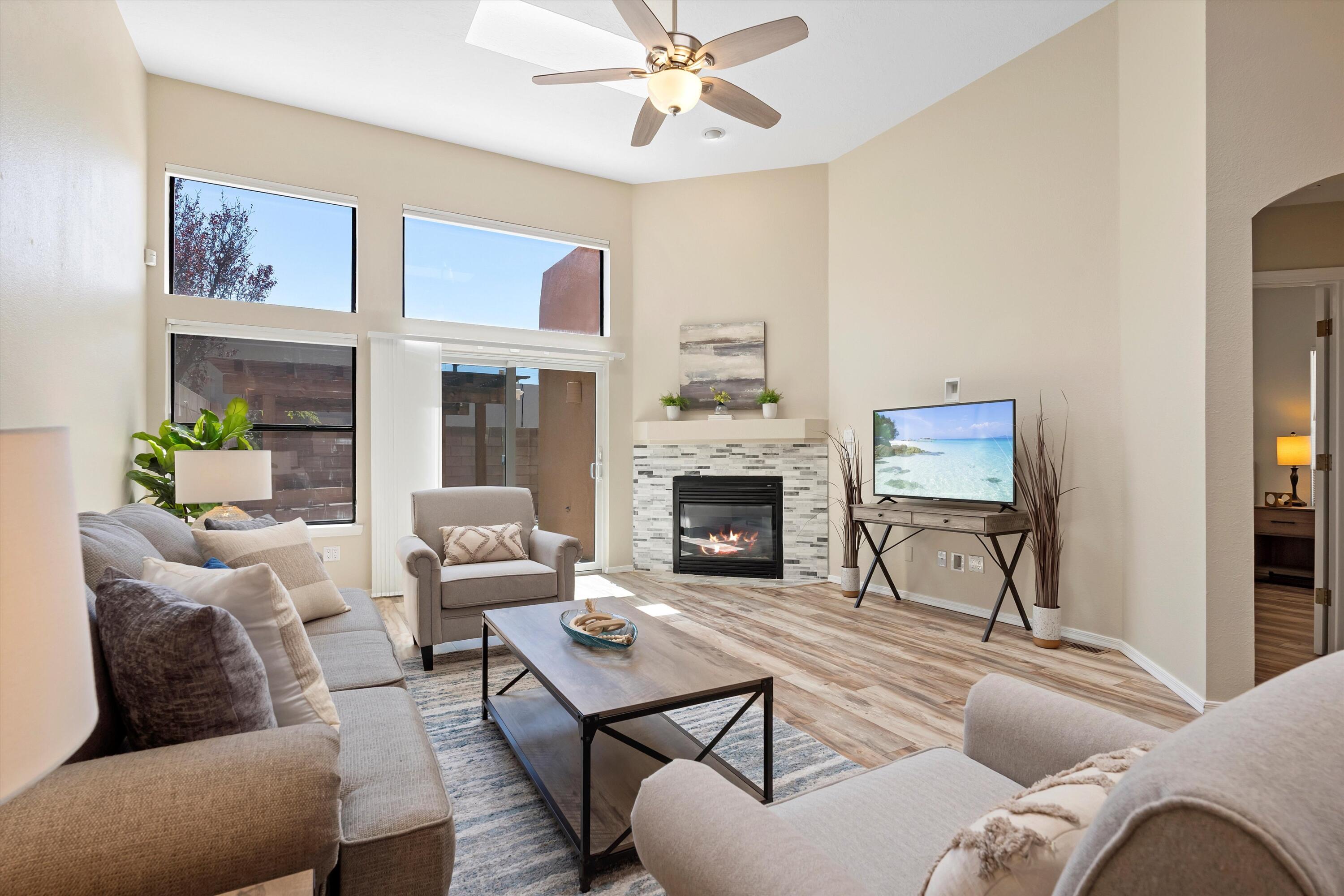 2141 COYOTE WILLOW Avenue NE