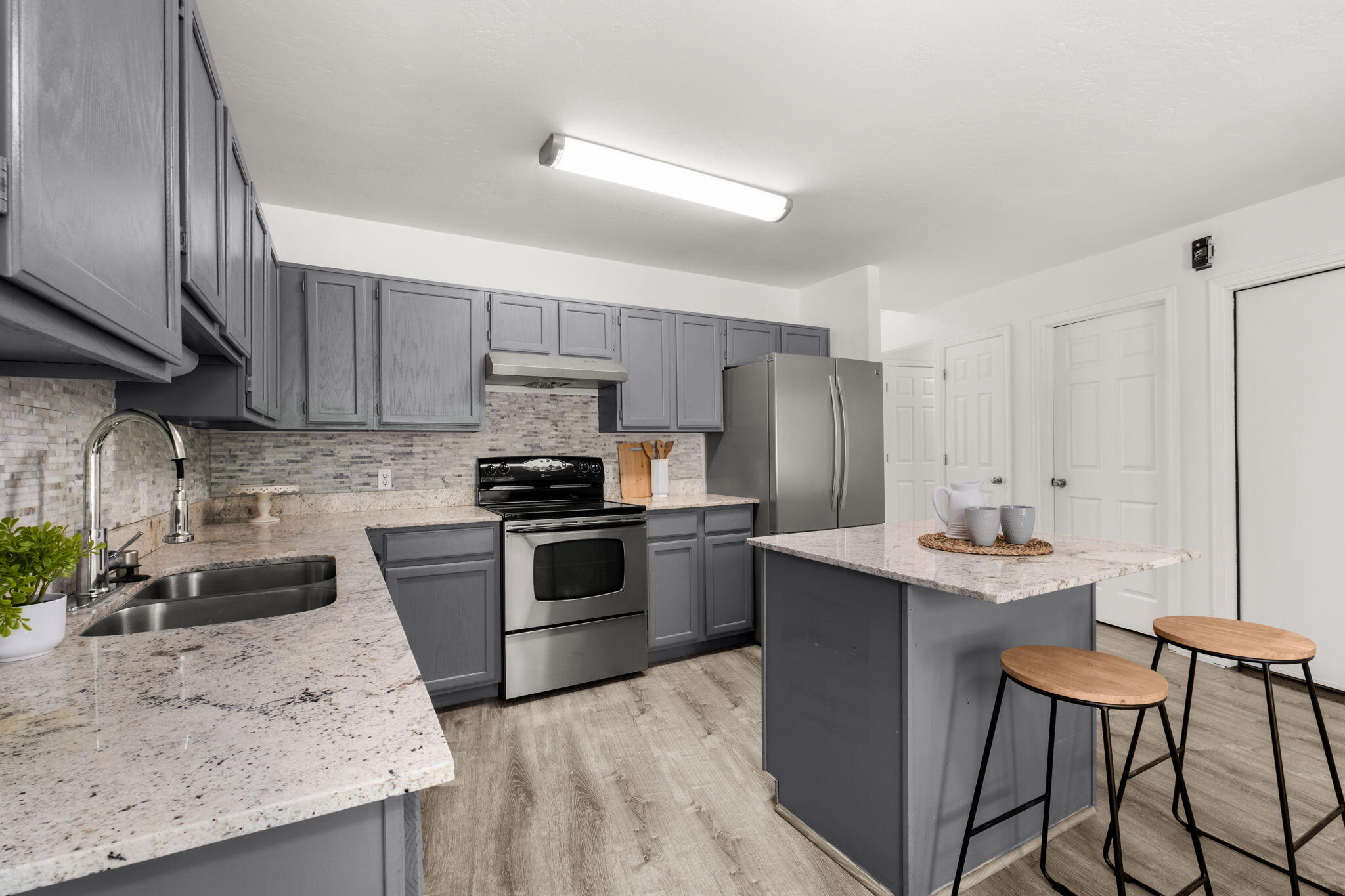 6201 BENT TREE Drive NW