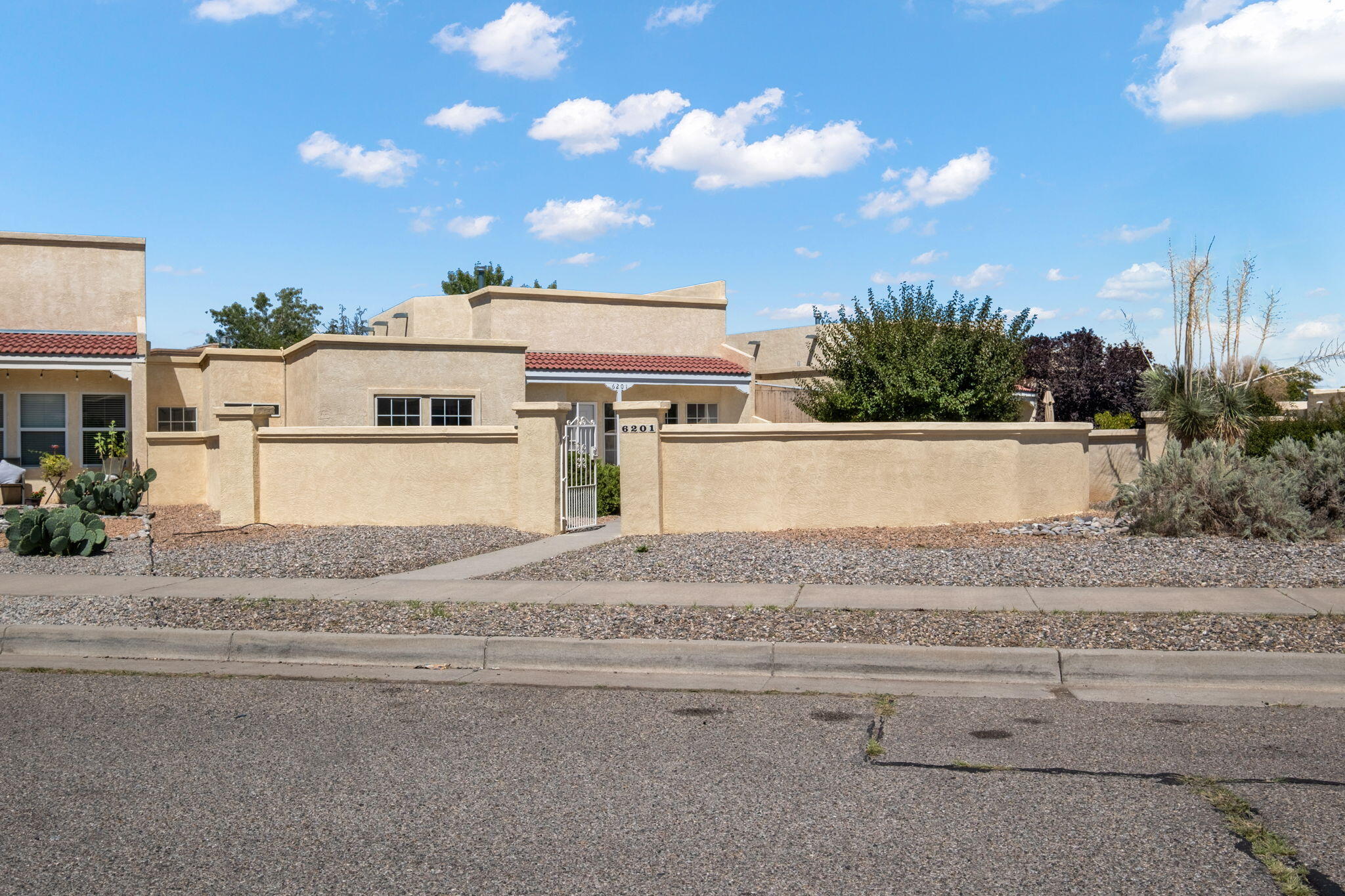 6201 BENT TREE Drive NW