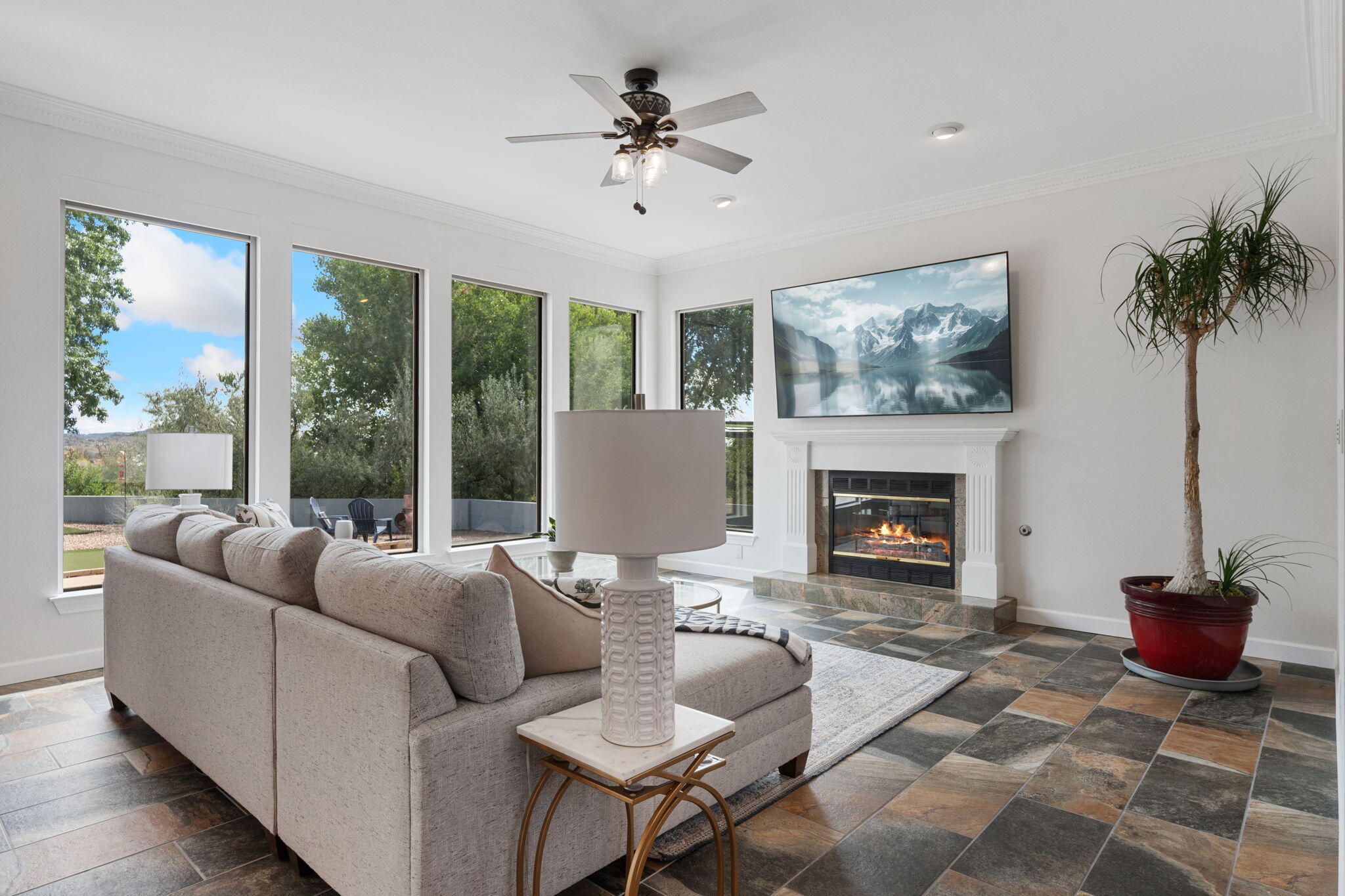 13616 CRESTED BUTTE Drive NE