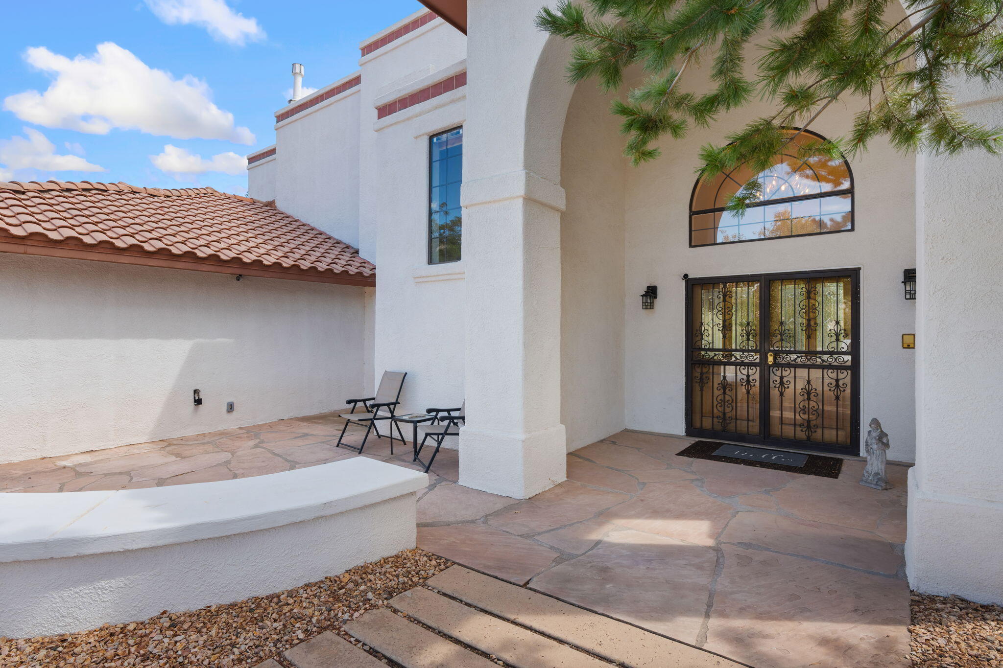 13616 CRESTED BUTTE Drive NE