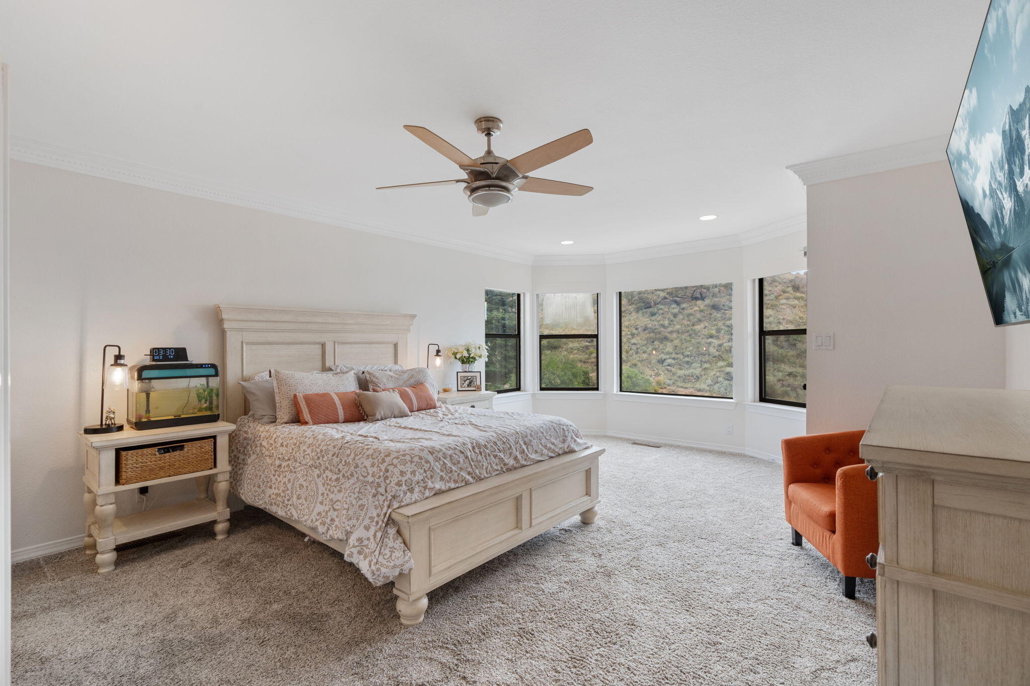 13616 CRESTED BUTTE Drive NE