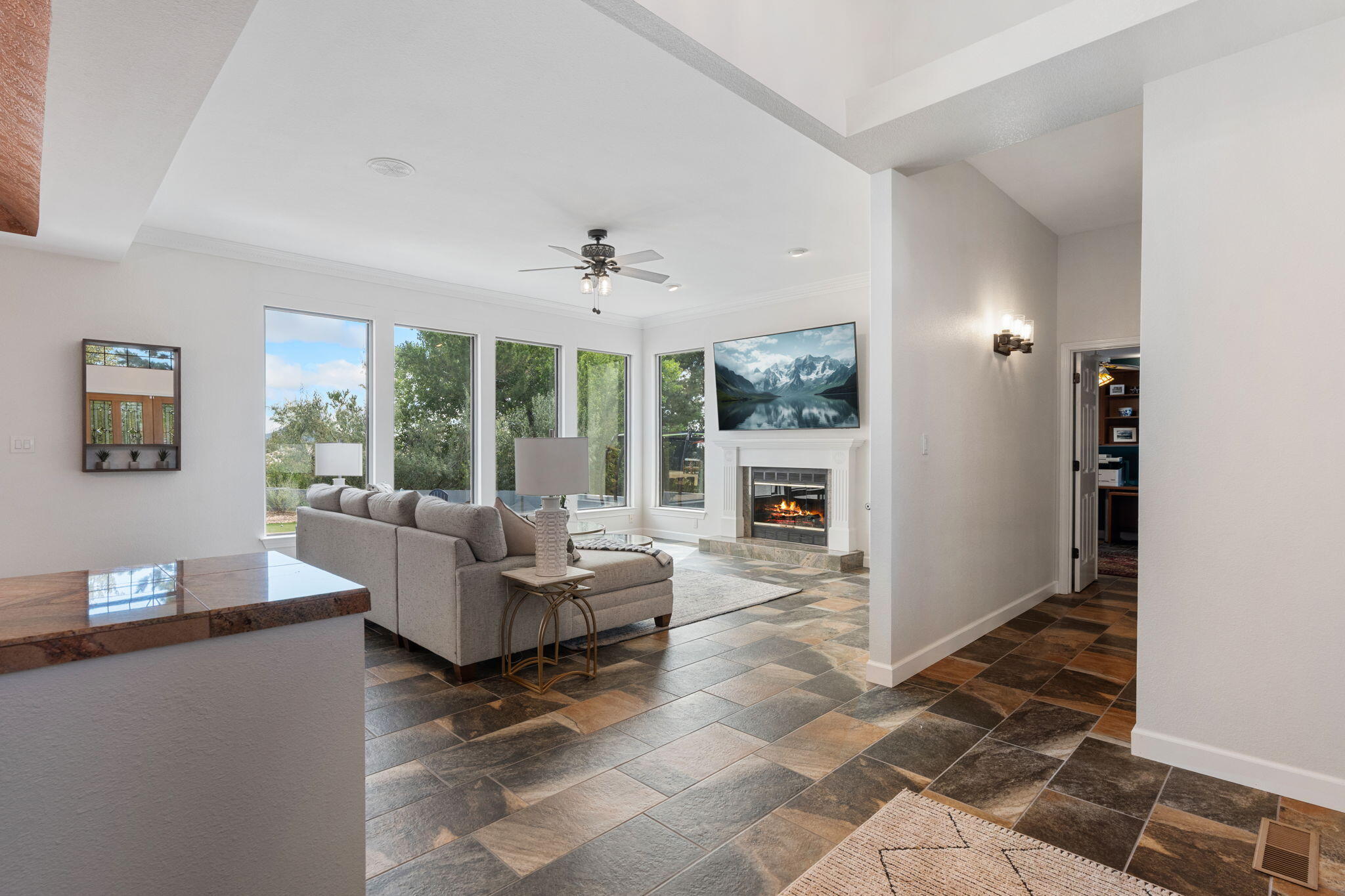 13616 CRESTED BUTTE Drive NE