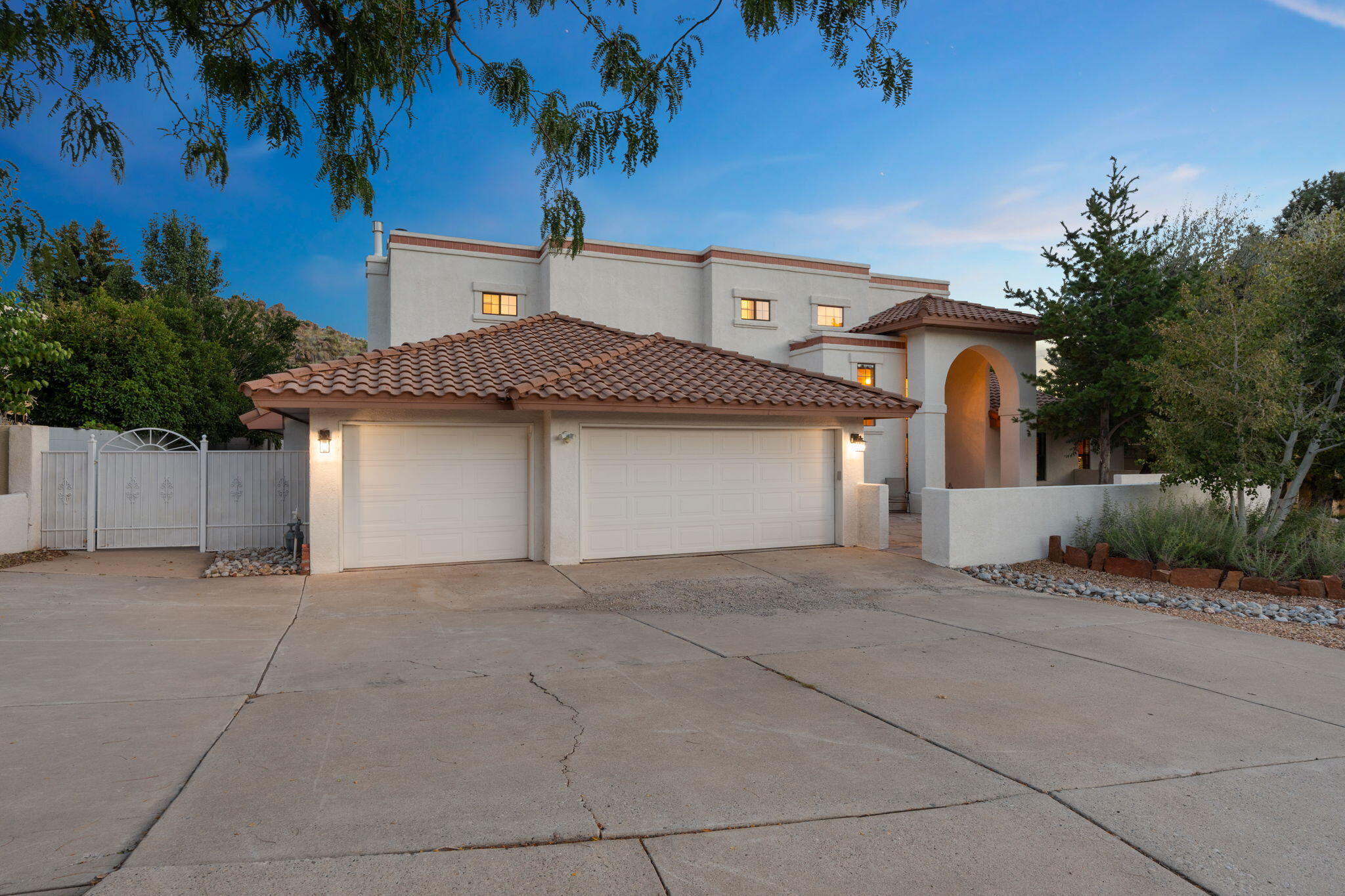 13616 CRESTED BUTTE Drive NE