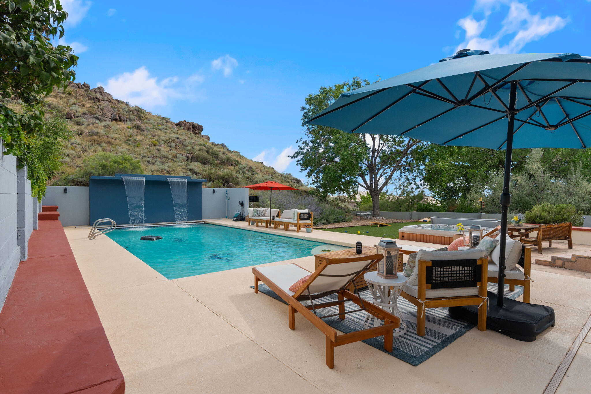 13616 CRESTED BUTTE Drive NE