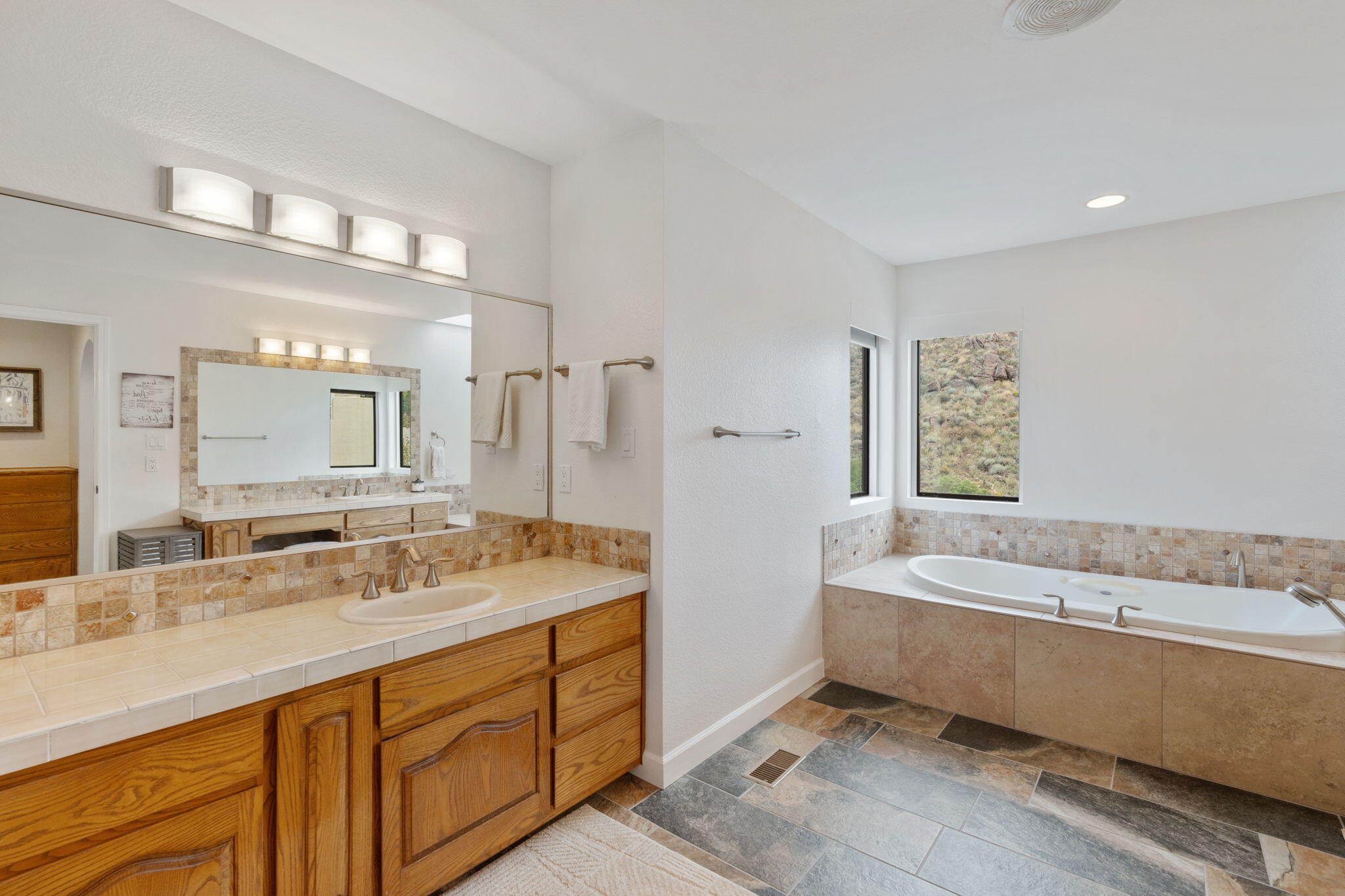 13616 CRESTED BUTTE Drive NE