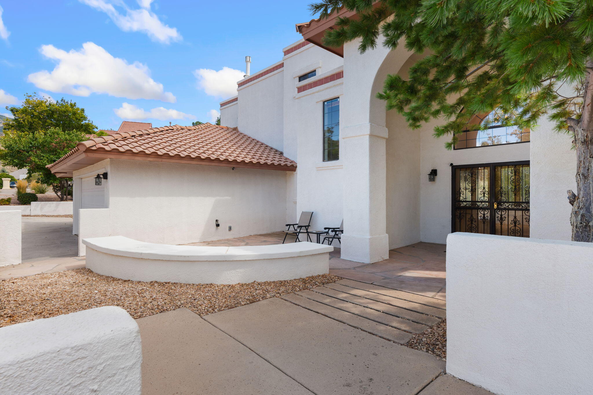 13616 CRESTED BUTTE Drive NE