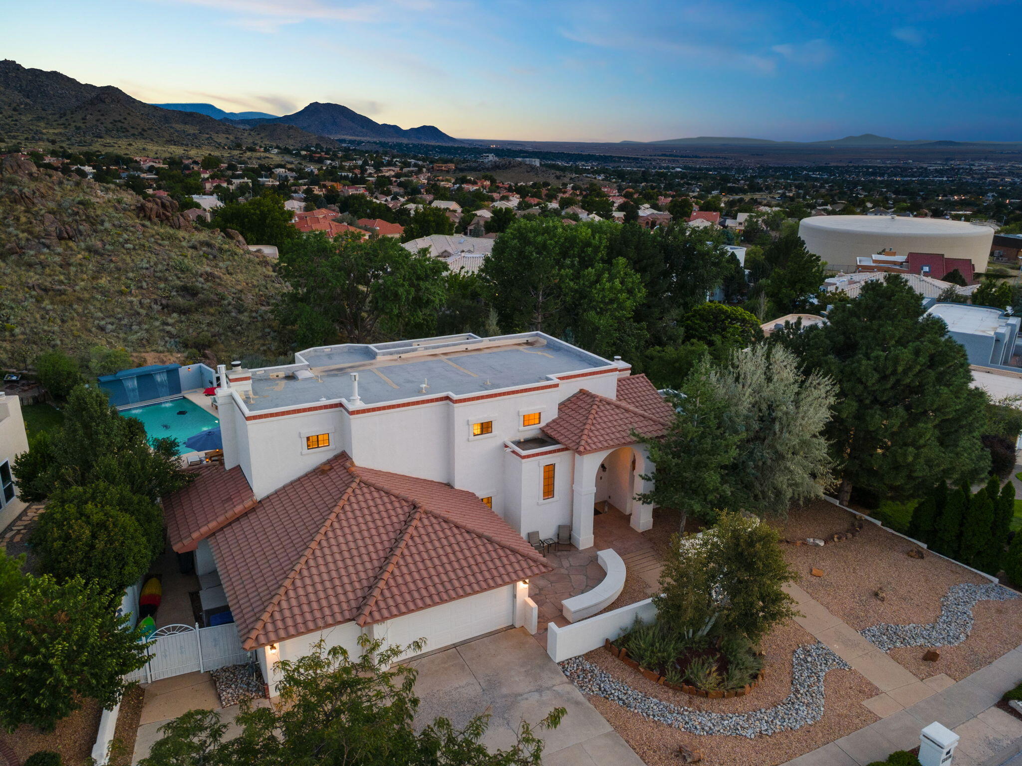 13616 CRESTED BUTTE Drive NE