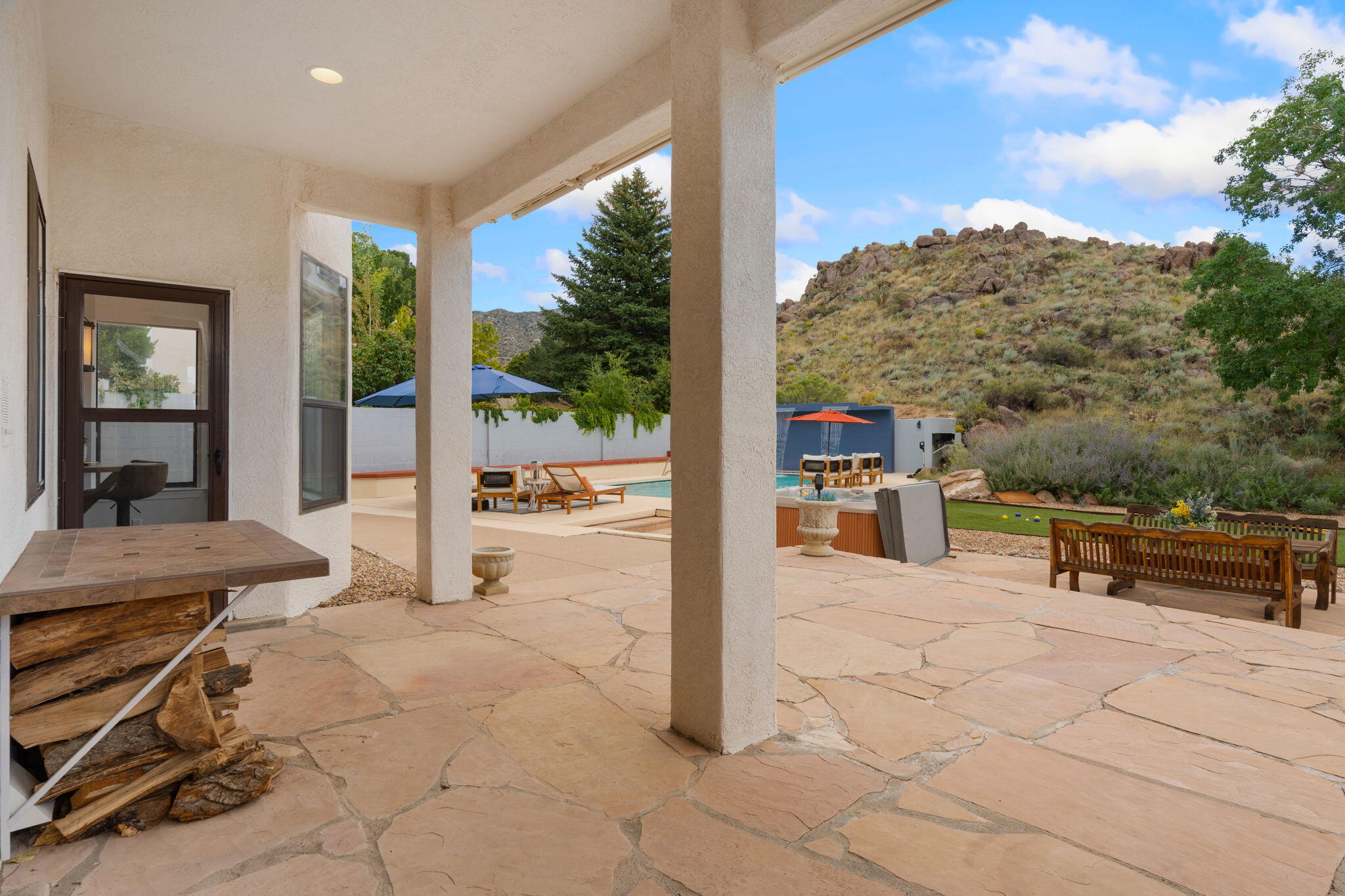 13616 CRESTED BUTTE Drive NE