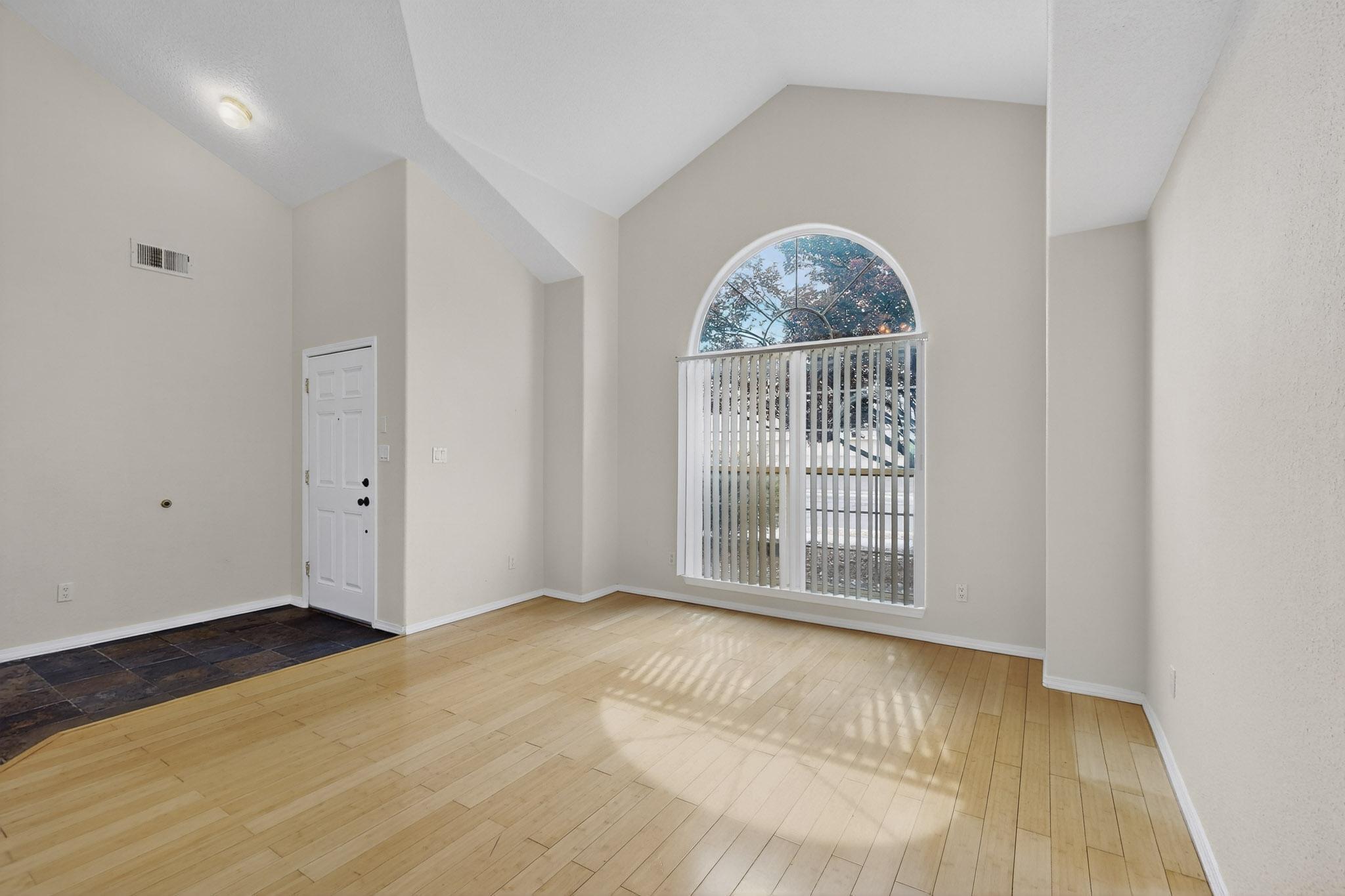 10244 VENTANA HILLS Road NW