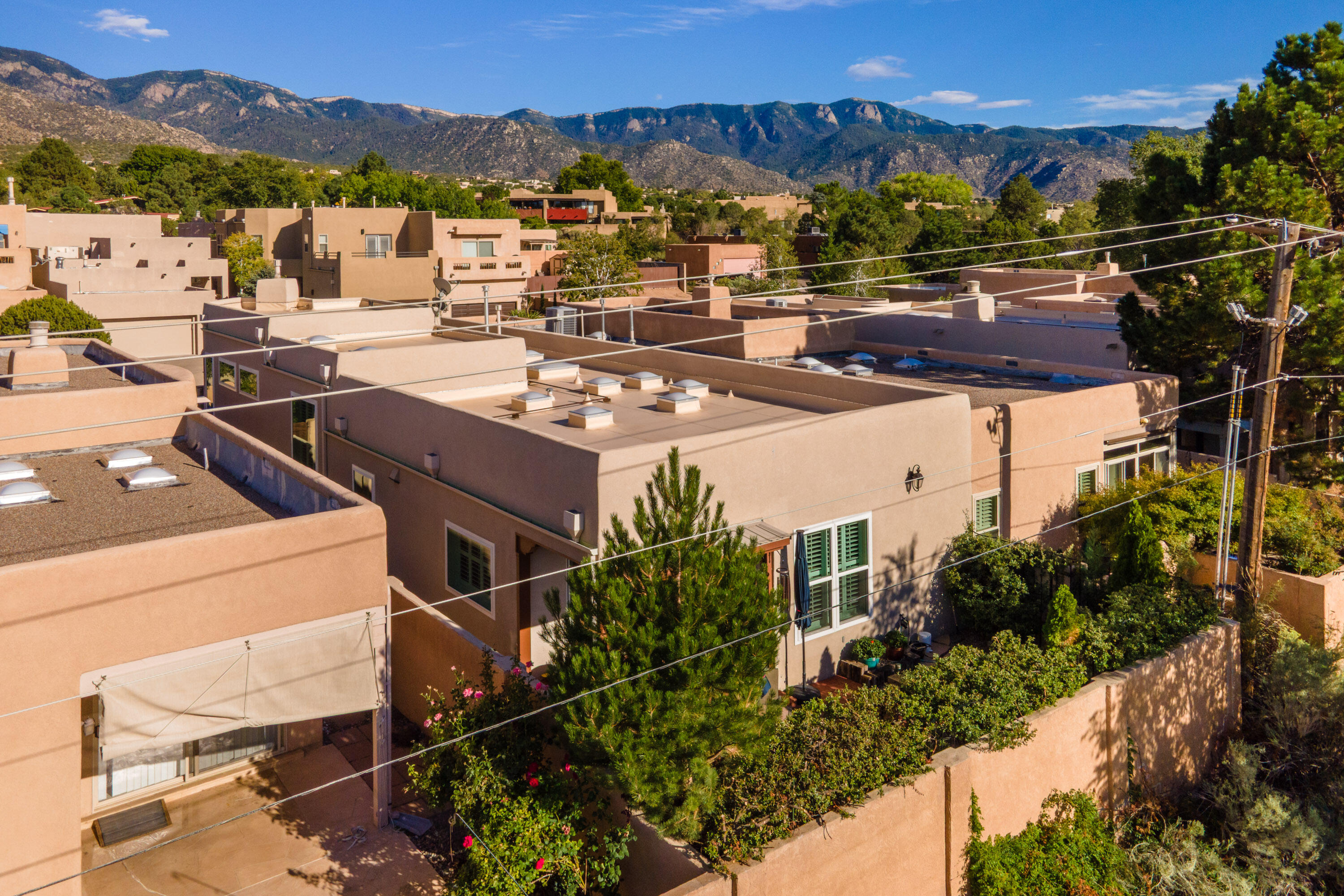 711 TRAMWAY Place NE 30