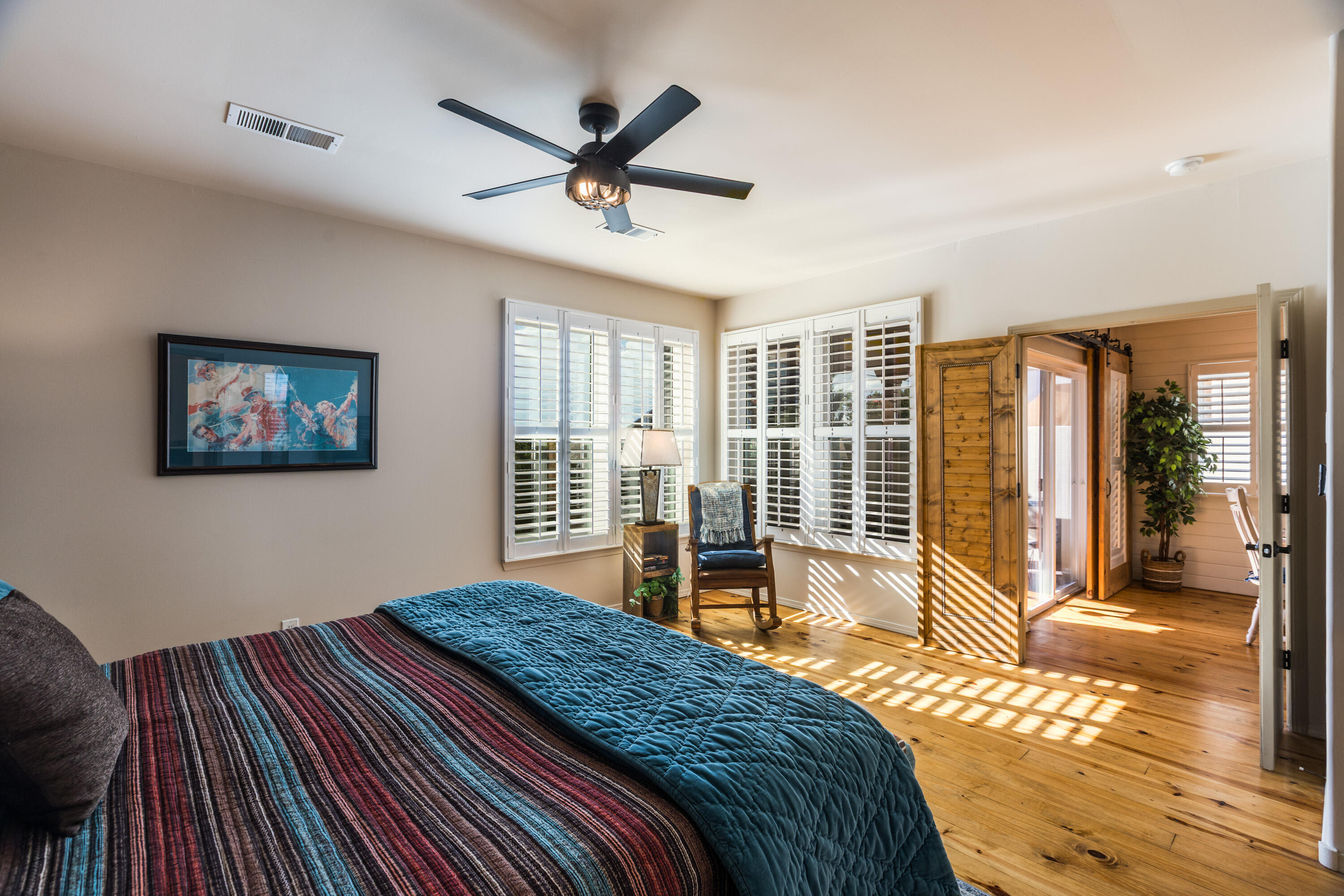 711 TRAMWAY Place NE 30