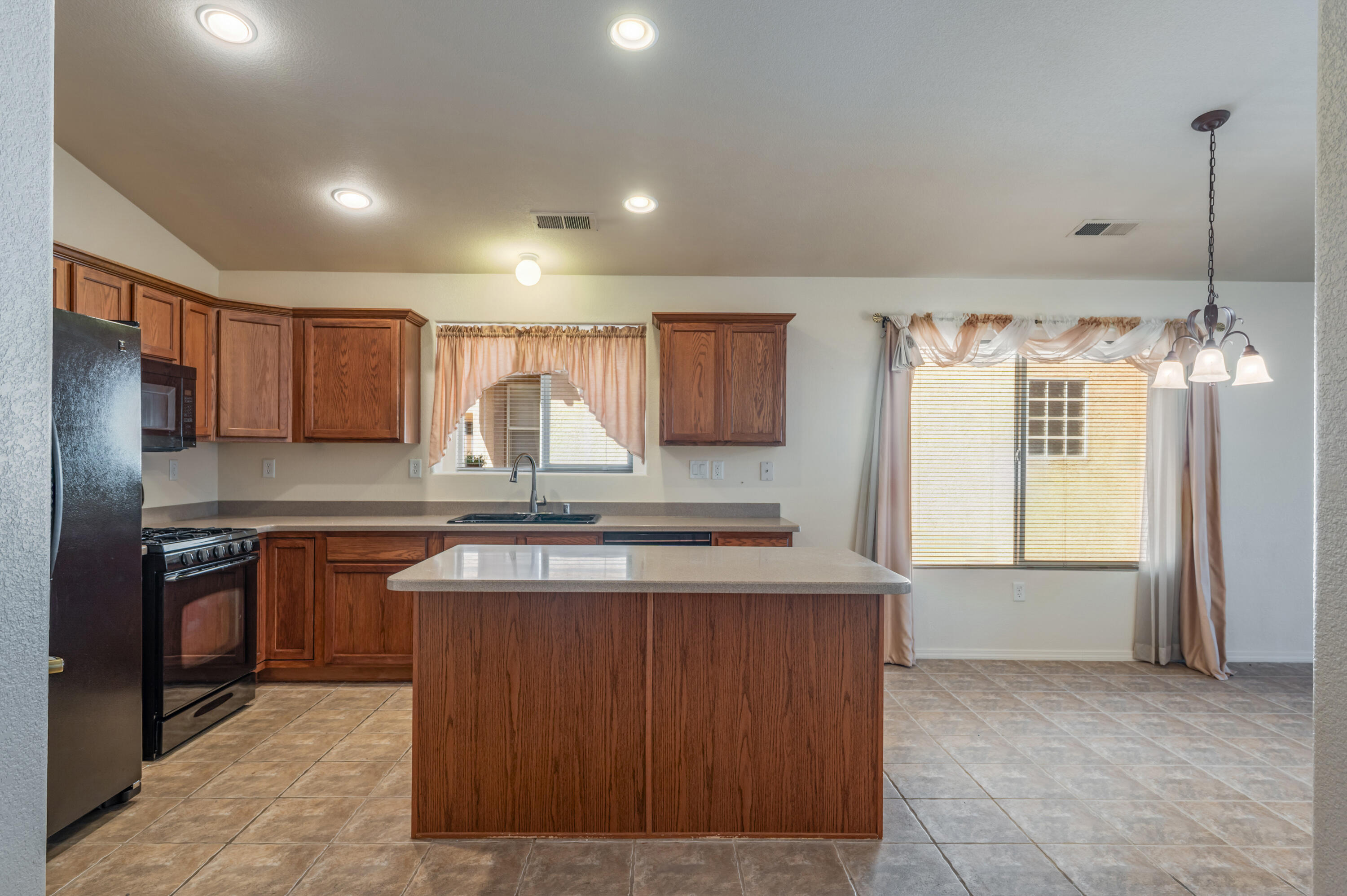 4208 MESA RINCON Drive NW