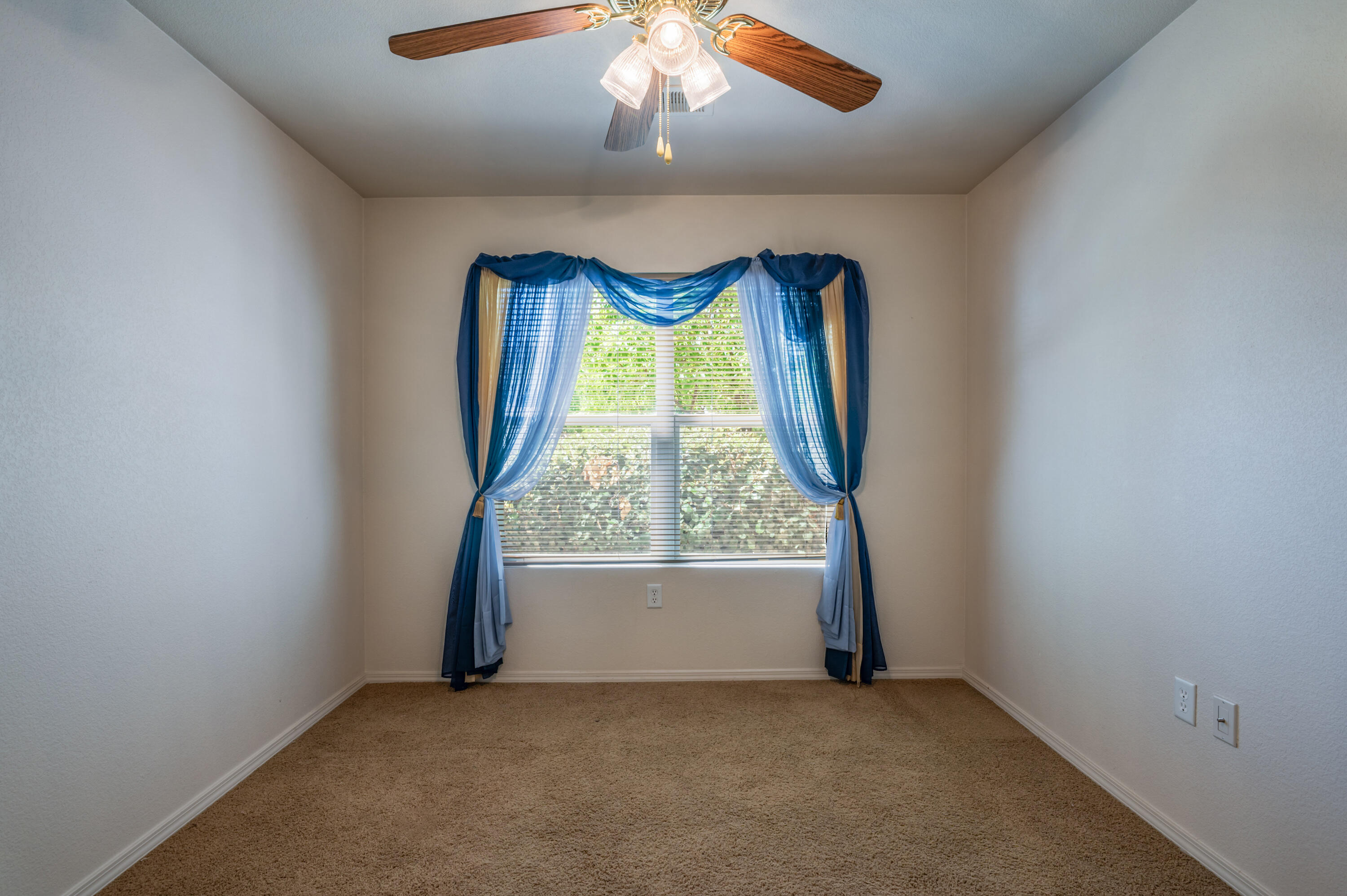 4208 MESA RINCON Drive NW