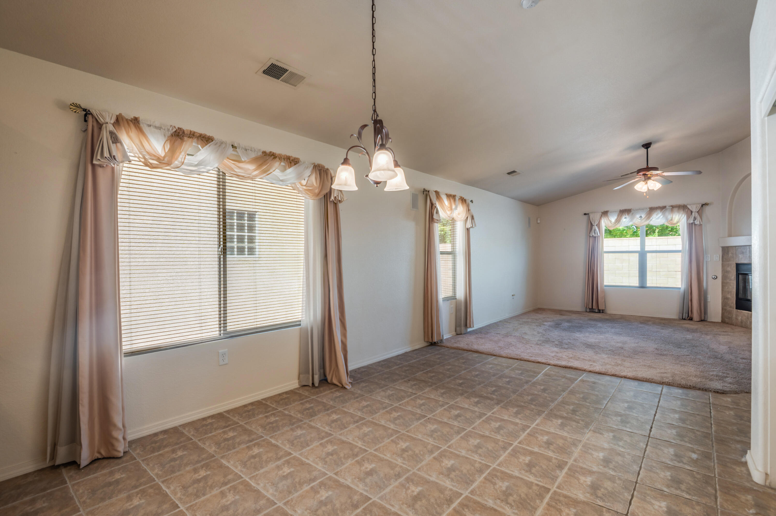 4208 MESA RINCON Drive NW