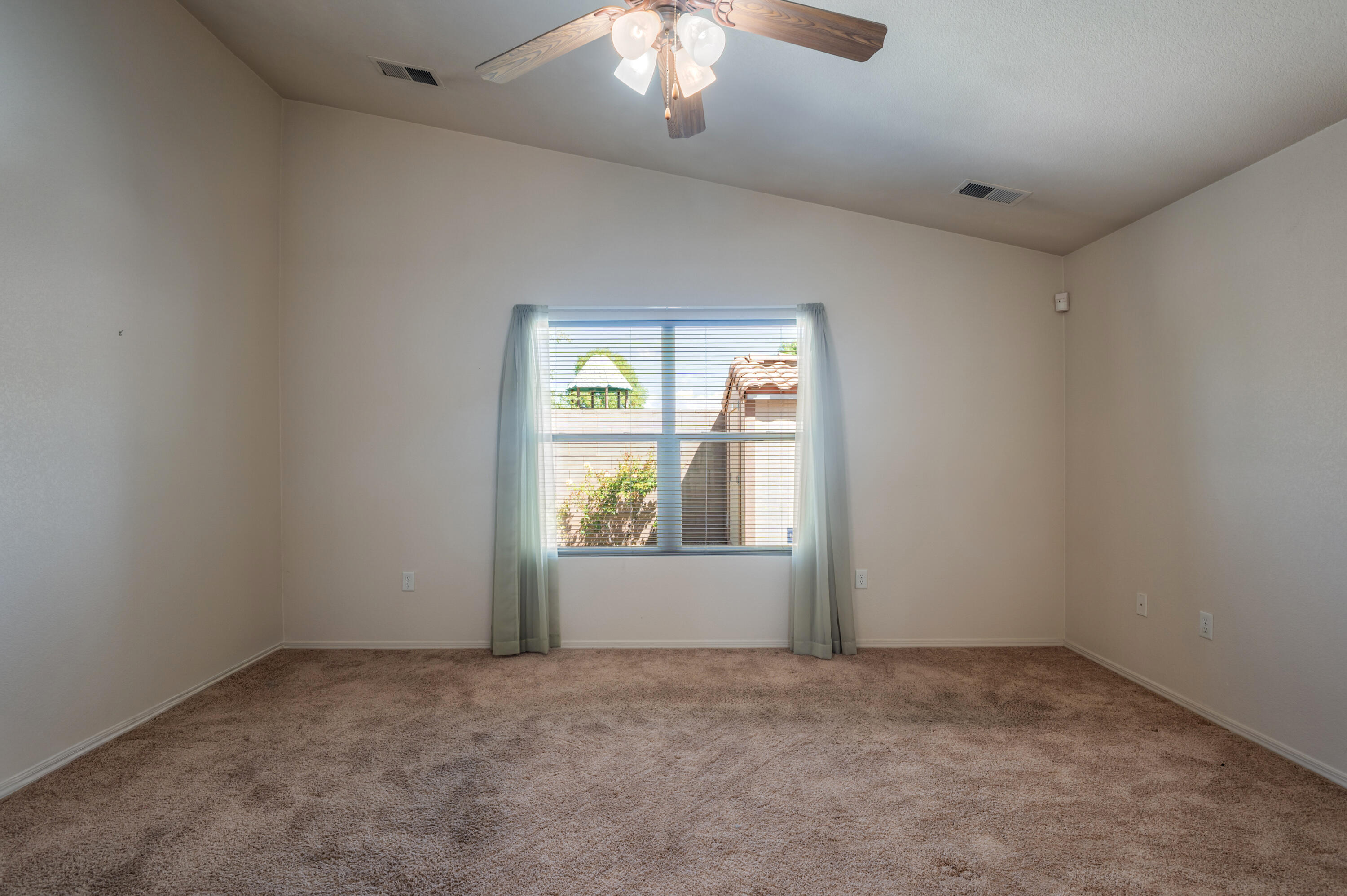 4208 MESA RINCON Drive NW