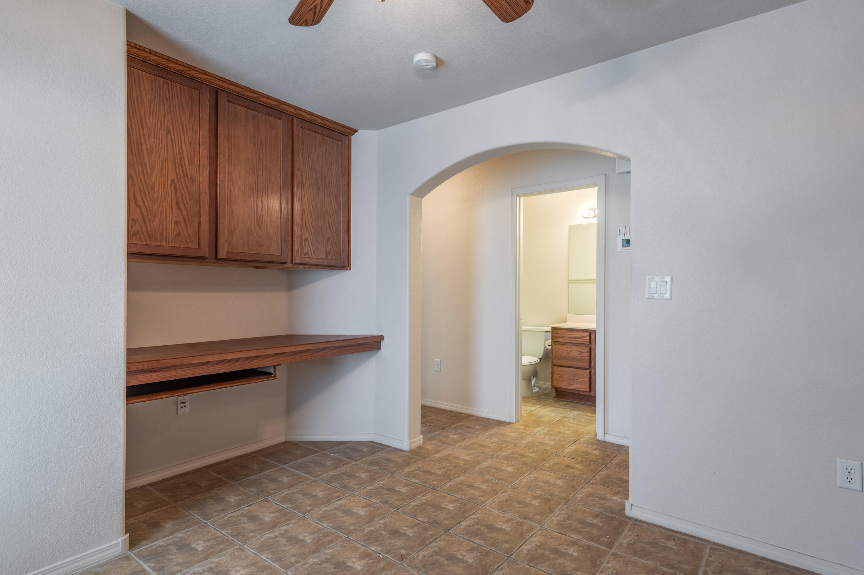 4208 MESA RINCON Drive NW