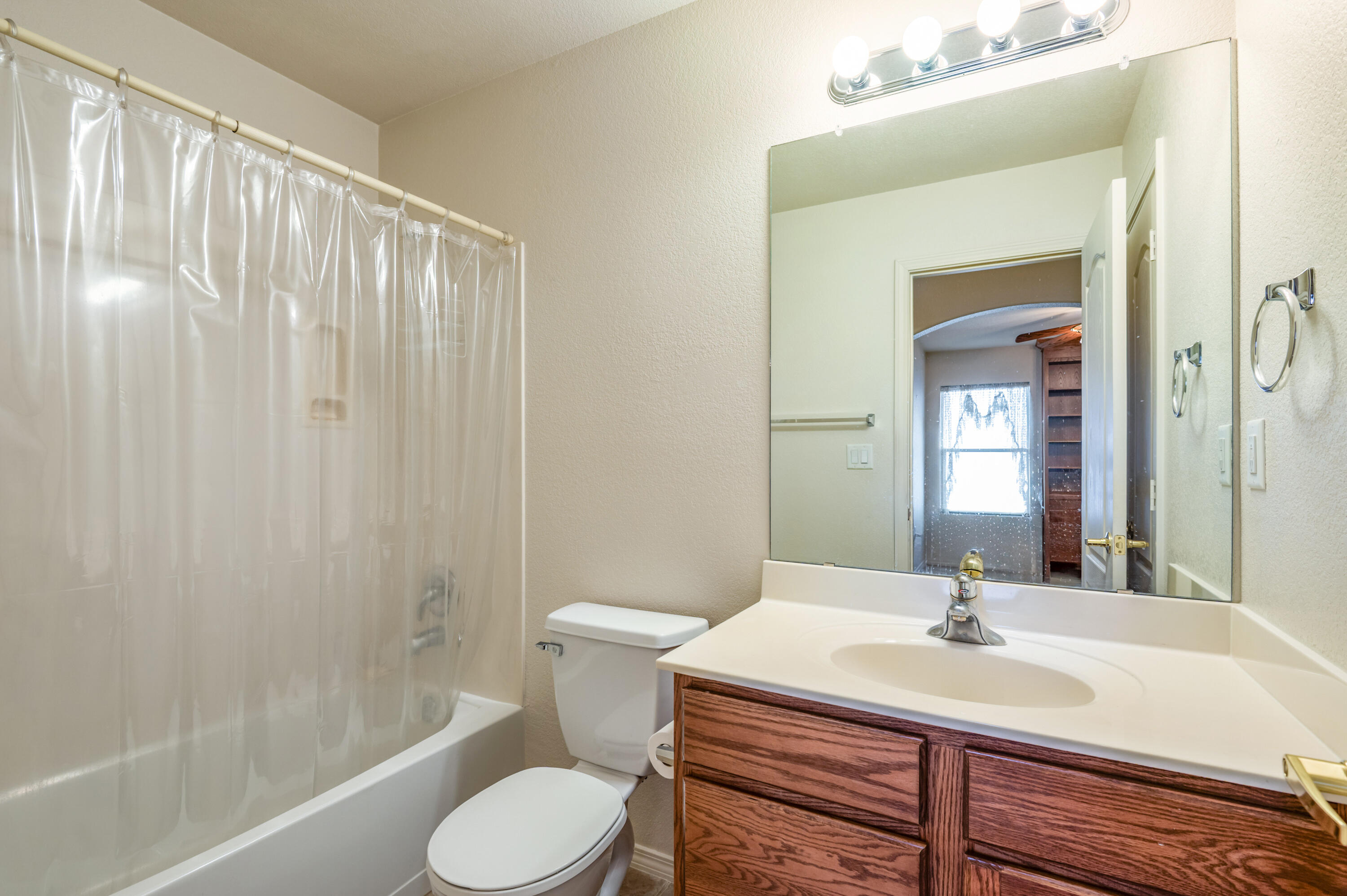 4208 MESA RINCON Drive NW