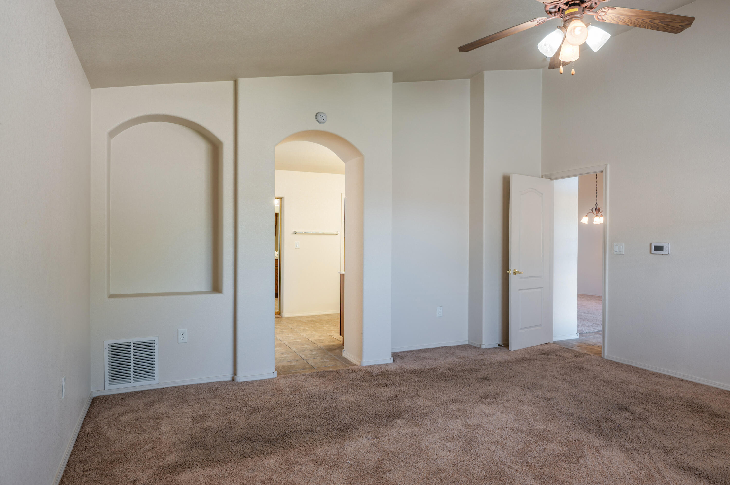 4208 MESA RINCON Drive NW