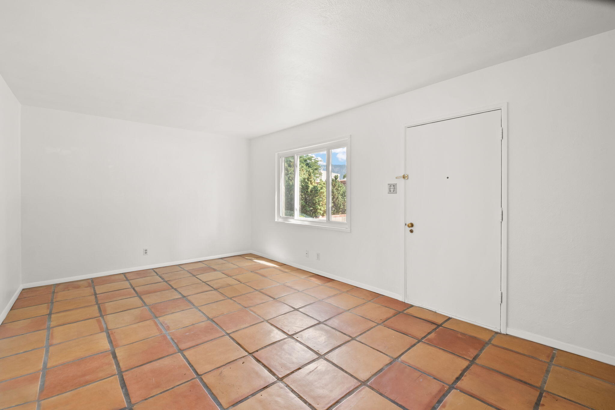 3501 GARCIA Street NE