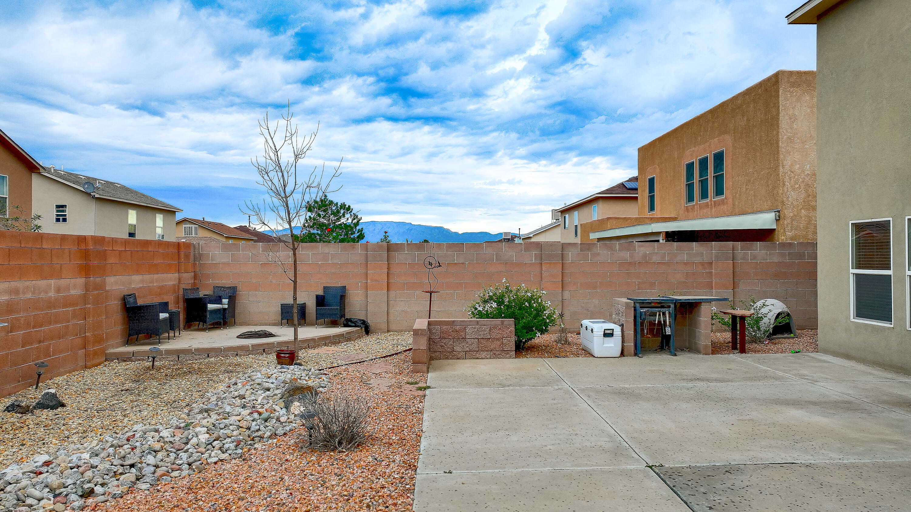 7715 BRIAR RIDGE Avenue NW